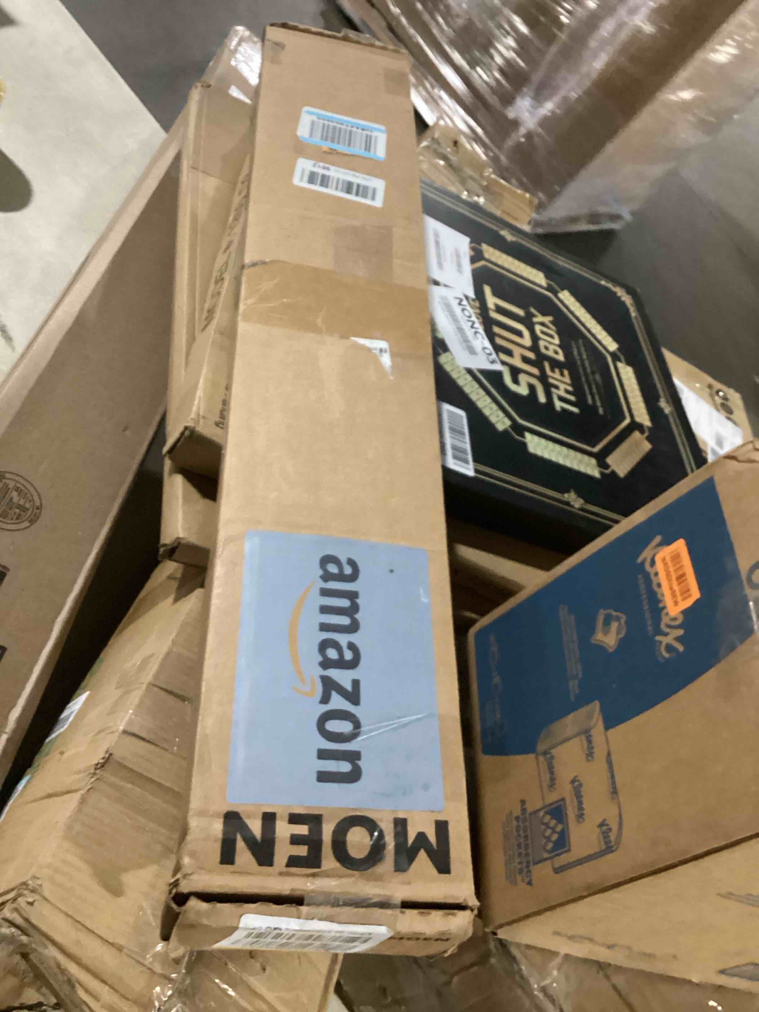 https://s3.amazonaws.com/lotting-images-prod/bidfta/TEA2197190_1745945911131.jpeg