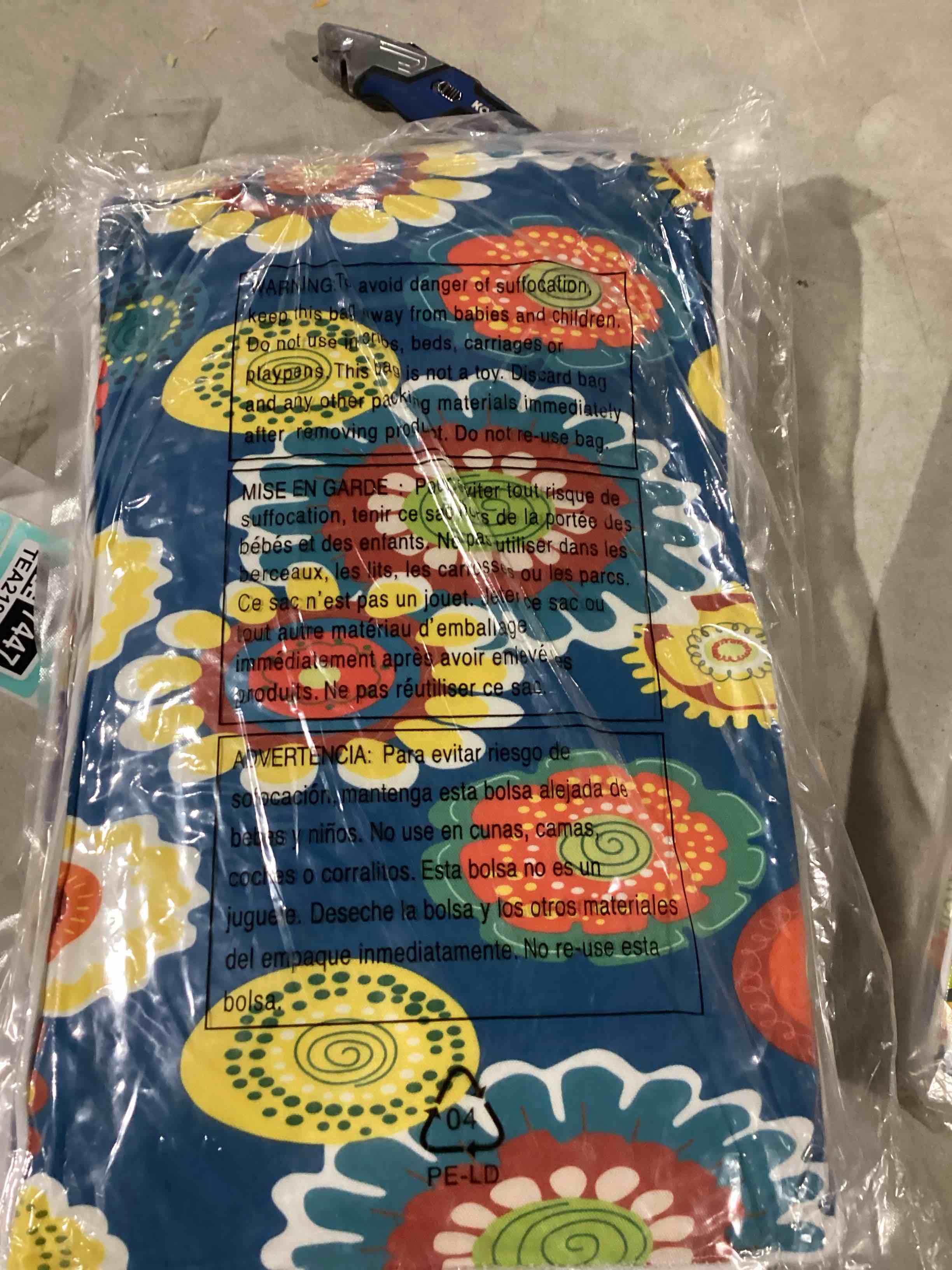 https://s3.amazonaws.com/lotting-images-prod/bidfta/TEA2197444_1746115656775.jpeg