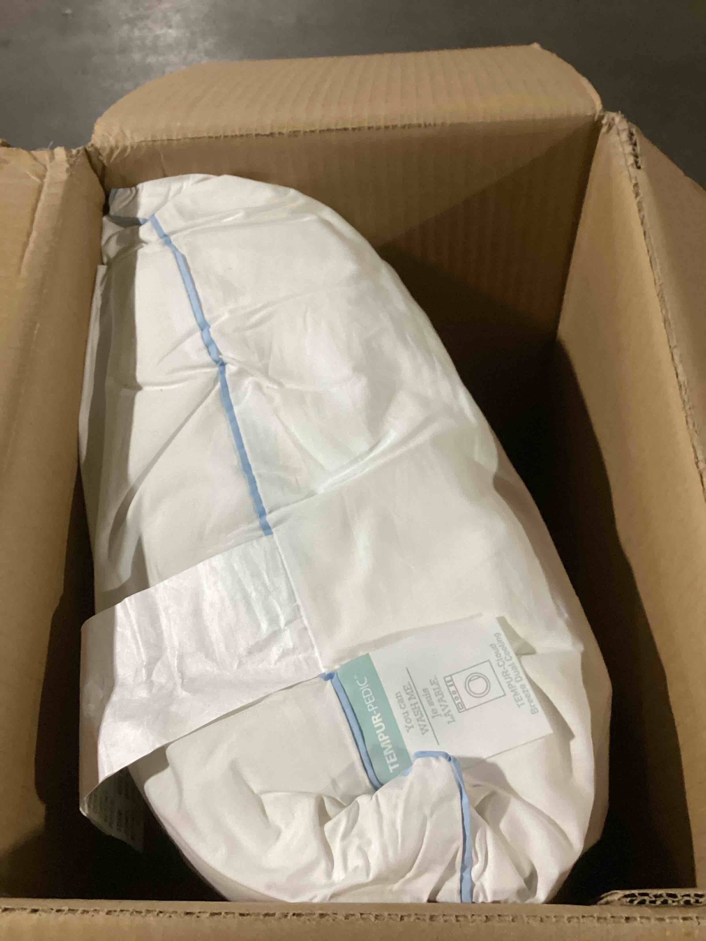 https://s3.amazonaws.com/lotting-images-prod/bidfta/TEA2197832_1746467560027.jpeg