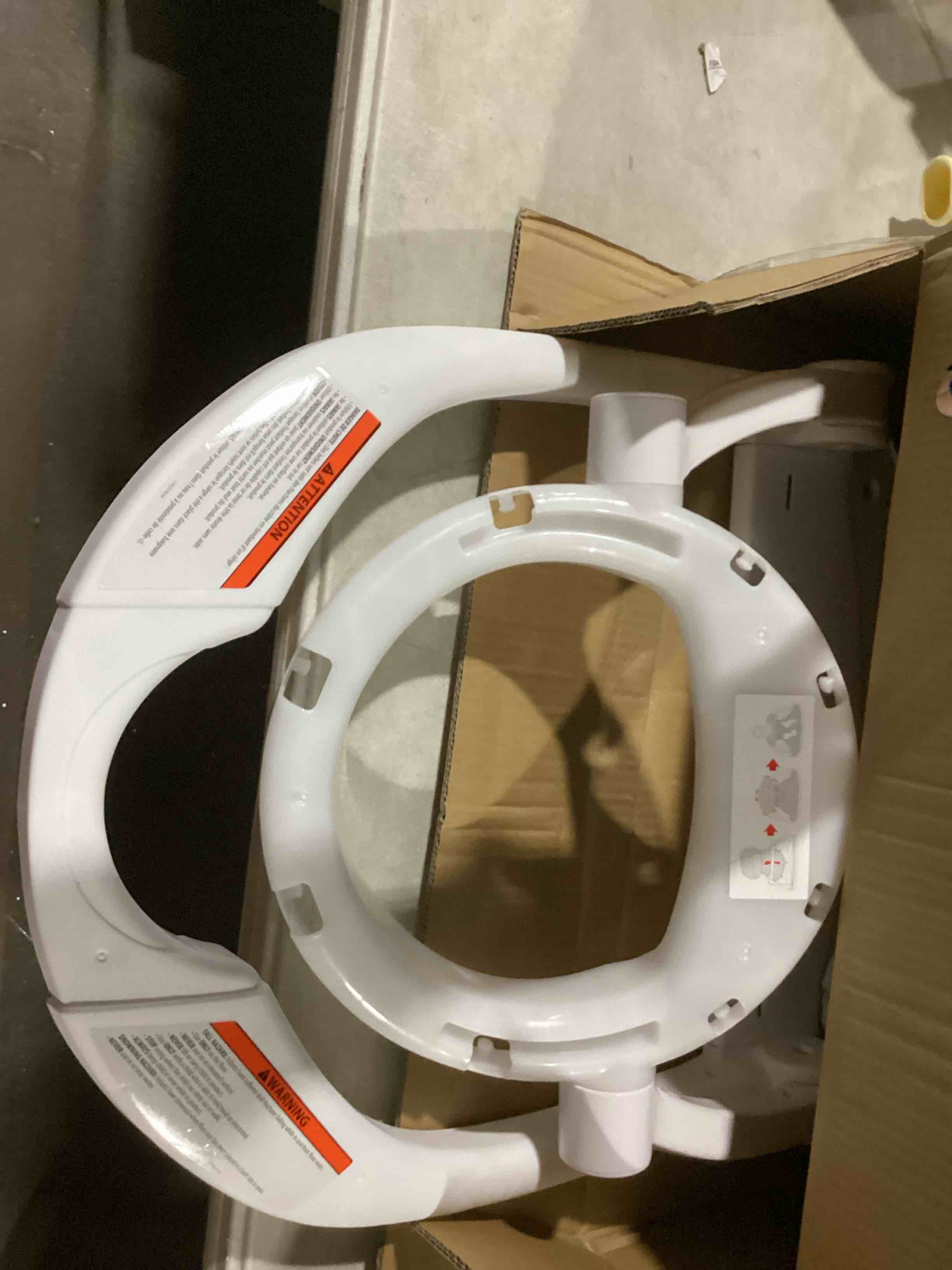 https://s3.amazonaws.com/lotting-images-prod/bidfta/TEA2197885_1746531389463.jpeg