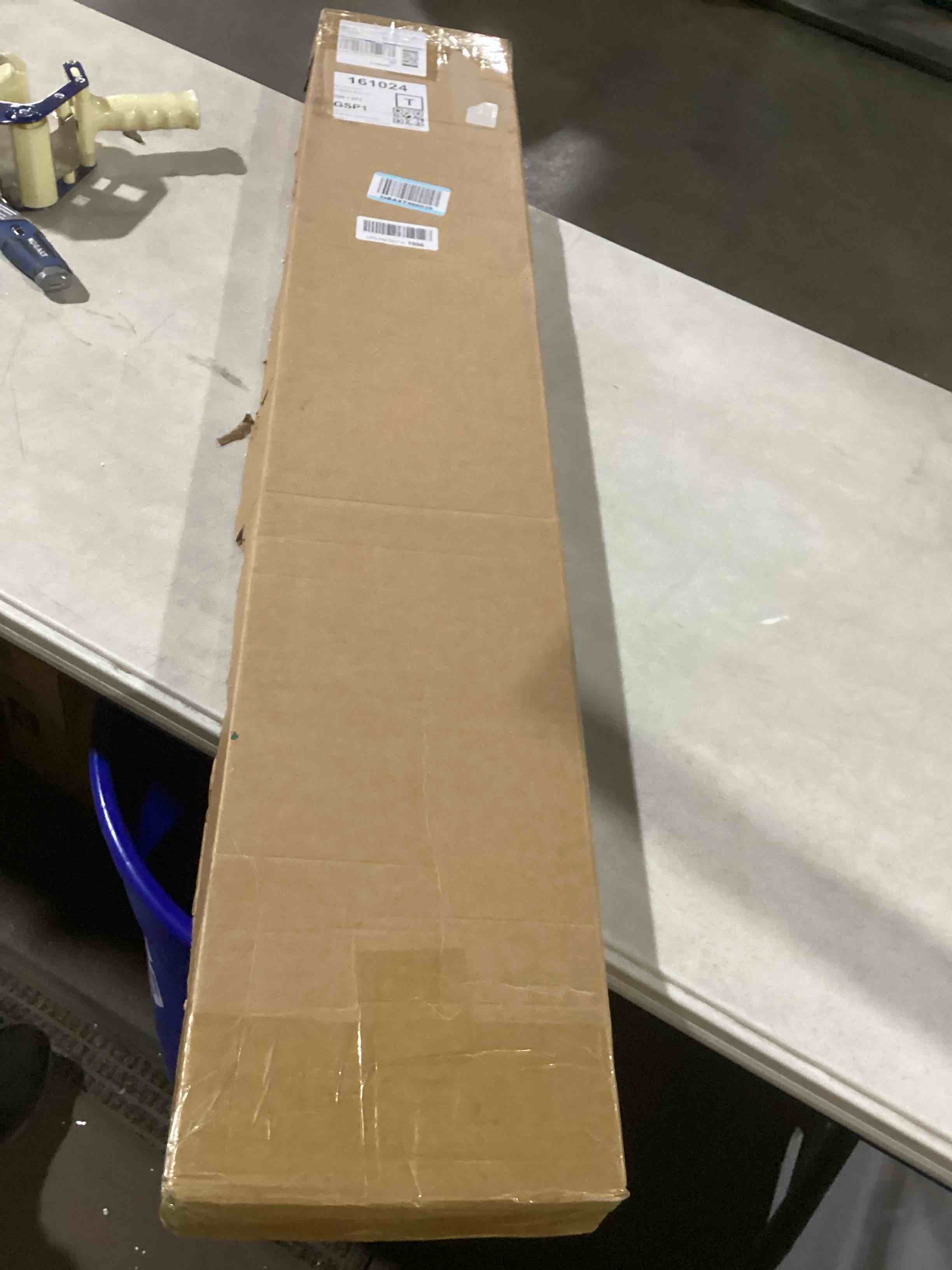 https://s3.amazonaws.com/lotting-images-prod/bidfta/TEA2198081_1746638065966.jpeg