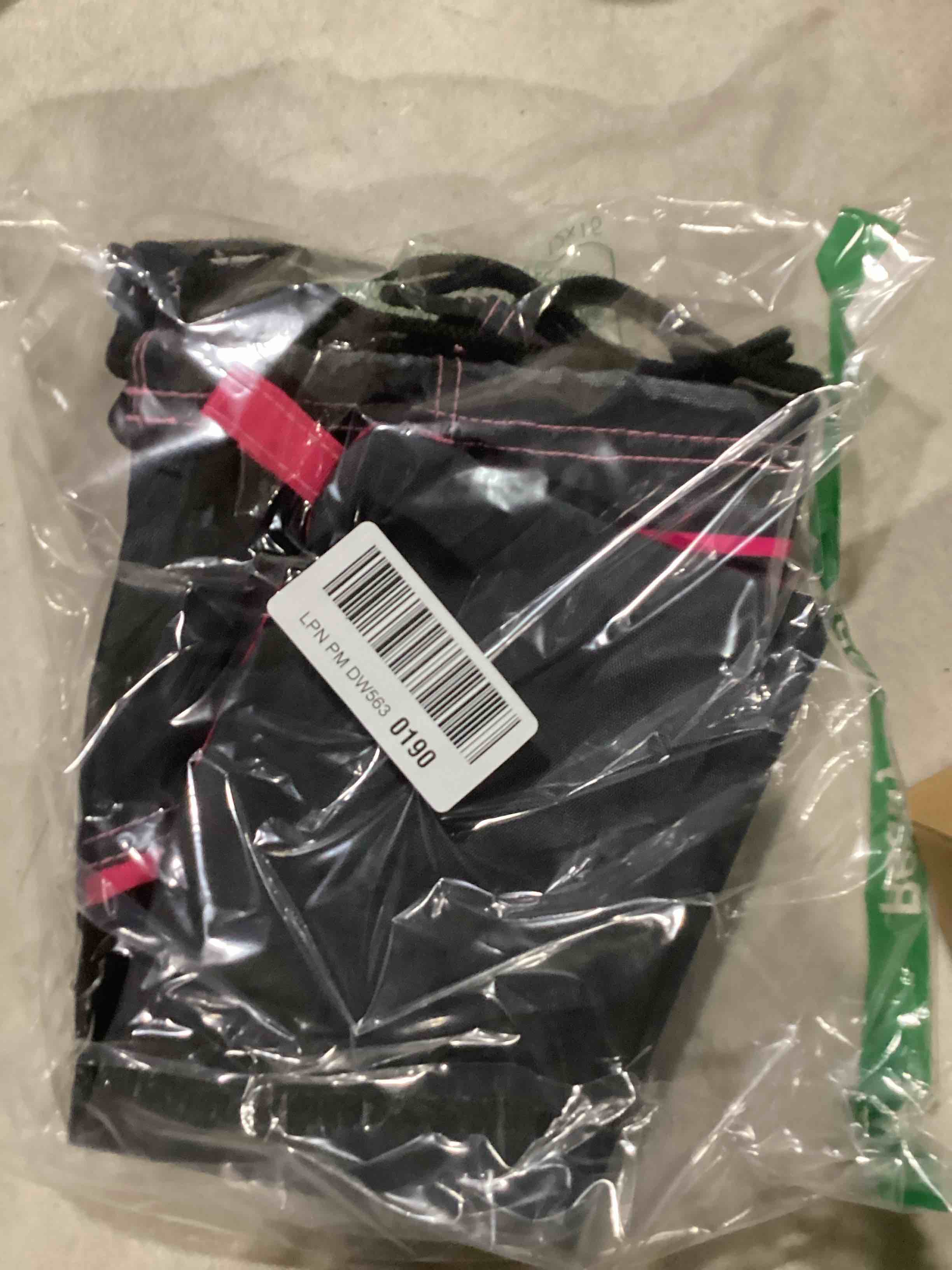 https://s3.amazonaws.com/lotting-images-prod/bidfta/TEA2198171_1746713720918.jpeg