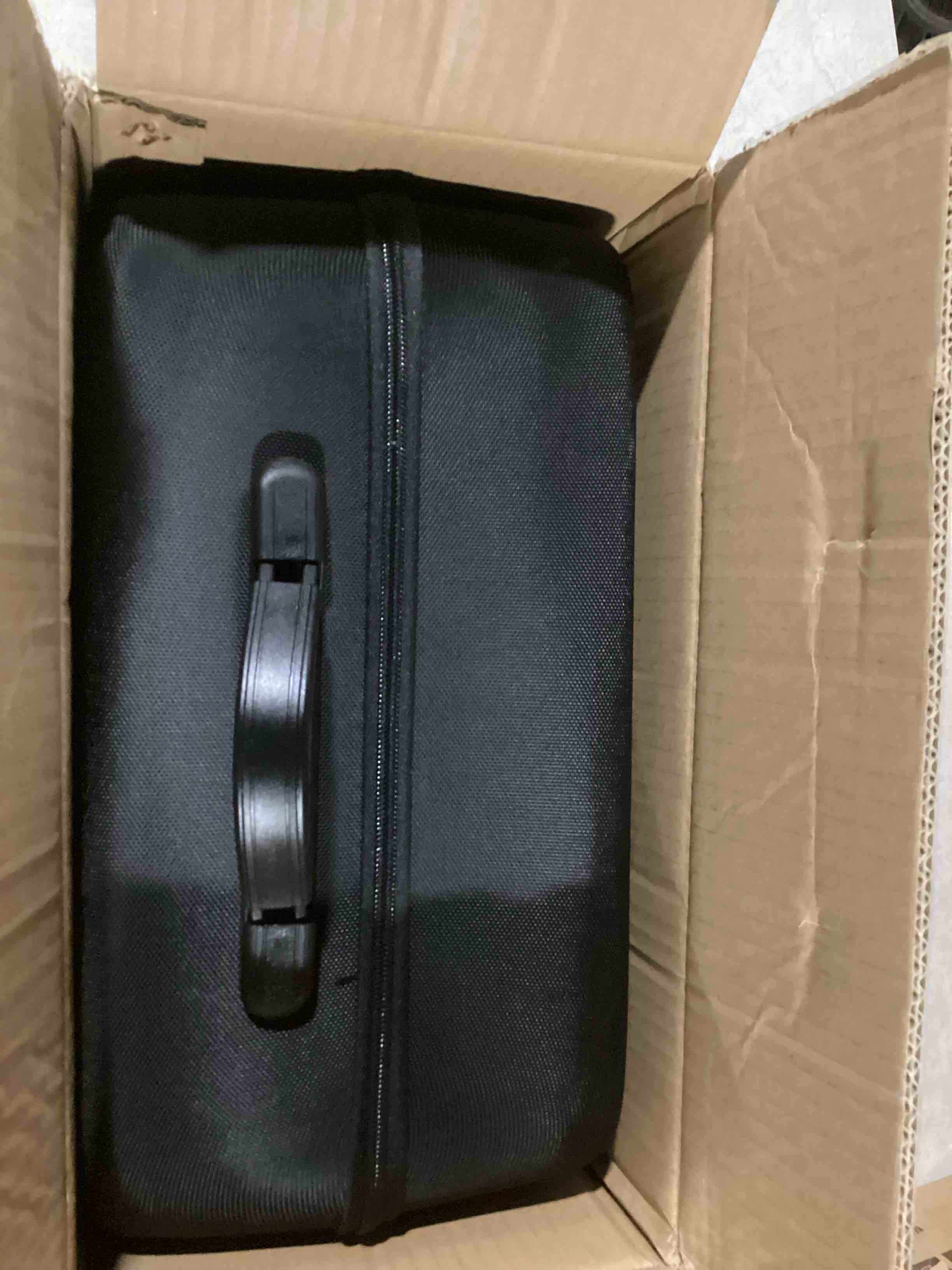 https://s3.amazonaws.com/lotting-images-prod/bidfta/TEA2198573_1747074887214.jpeg