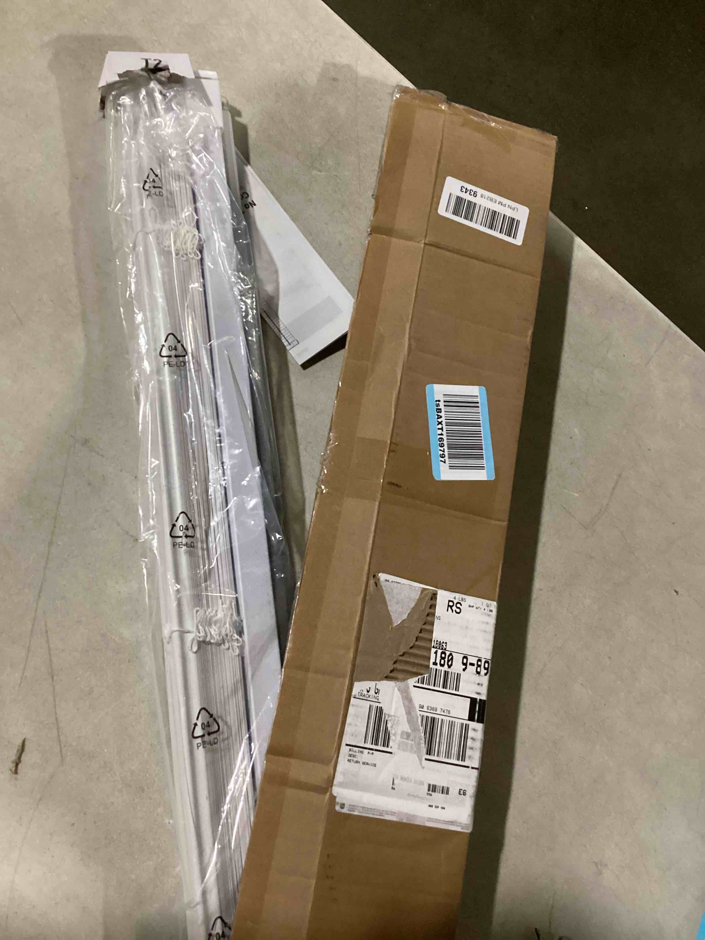 https://s3.amazonaws.com/lotting-images-prod/bidfta/TEA2198987_1747412124965.jpeg