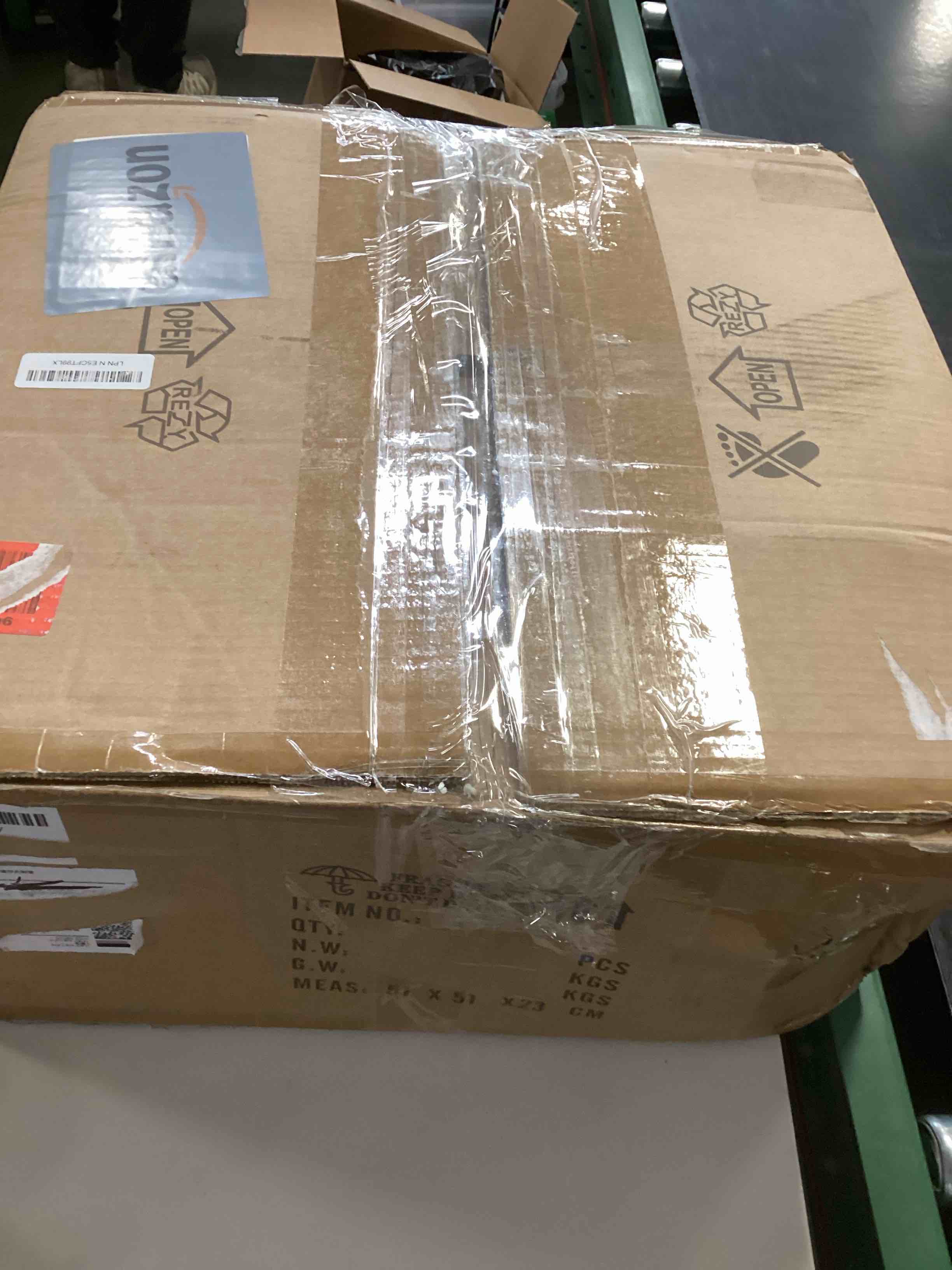 https://s3.amazonaws.com/lotting-images-prod/bidfta/TEA2200589_1756385977600.jpeg