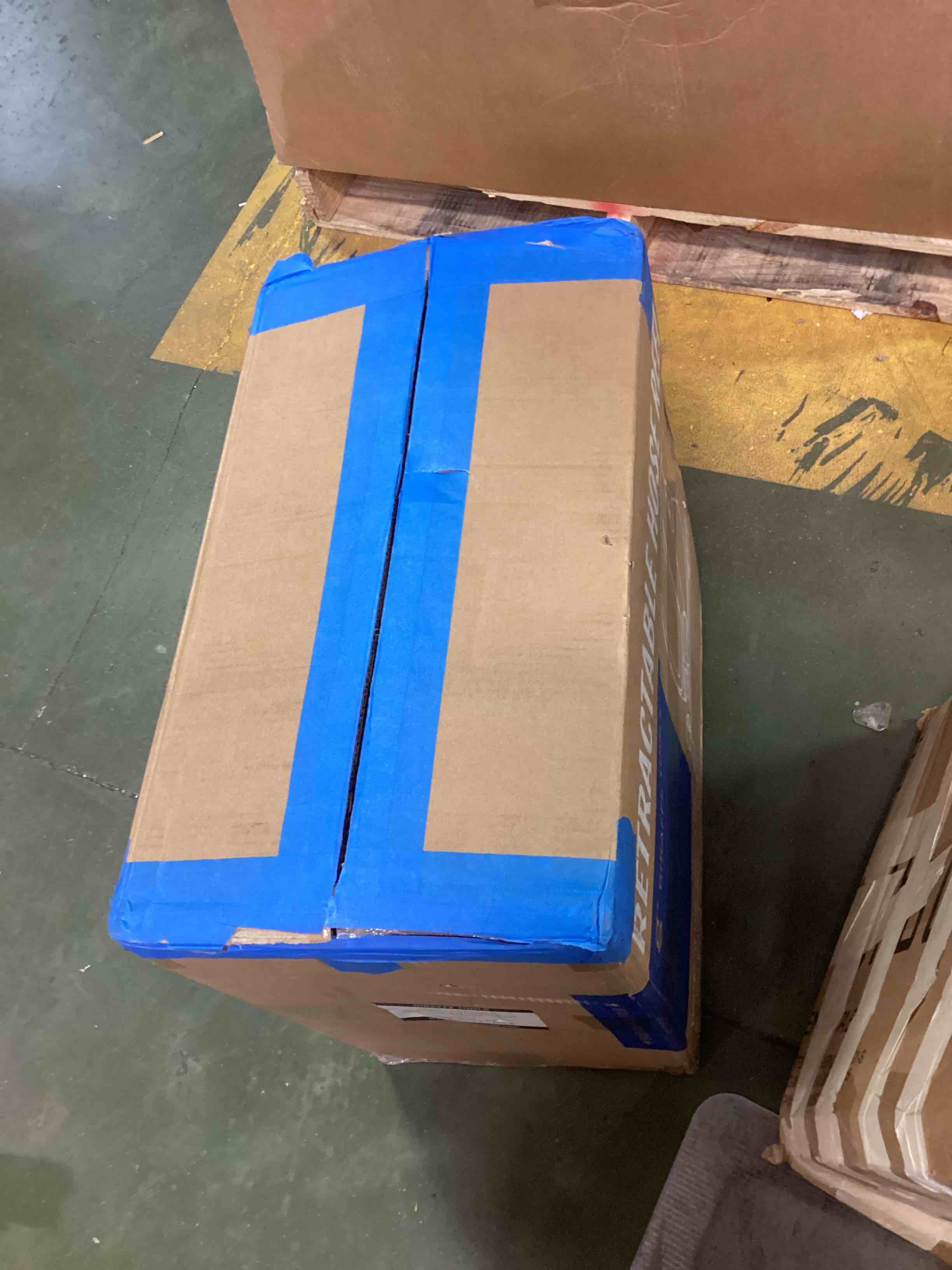 https://s3.amazonaws.com/lotting-images-prod/bidfta/TEA2200770_1756410918252.jpeg