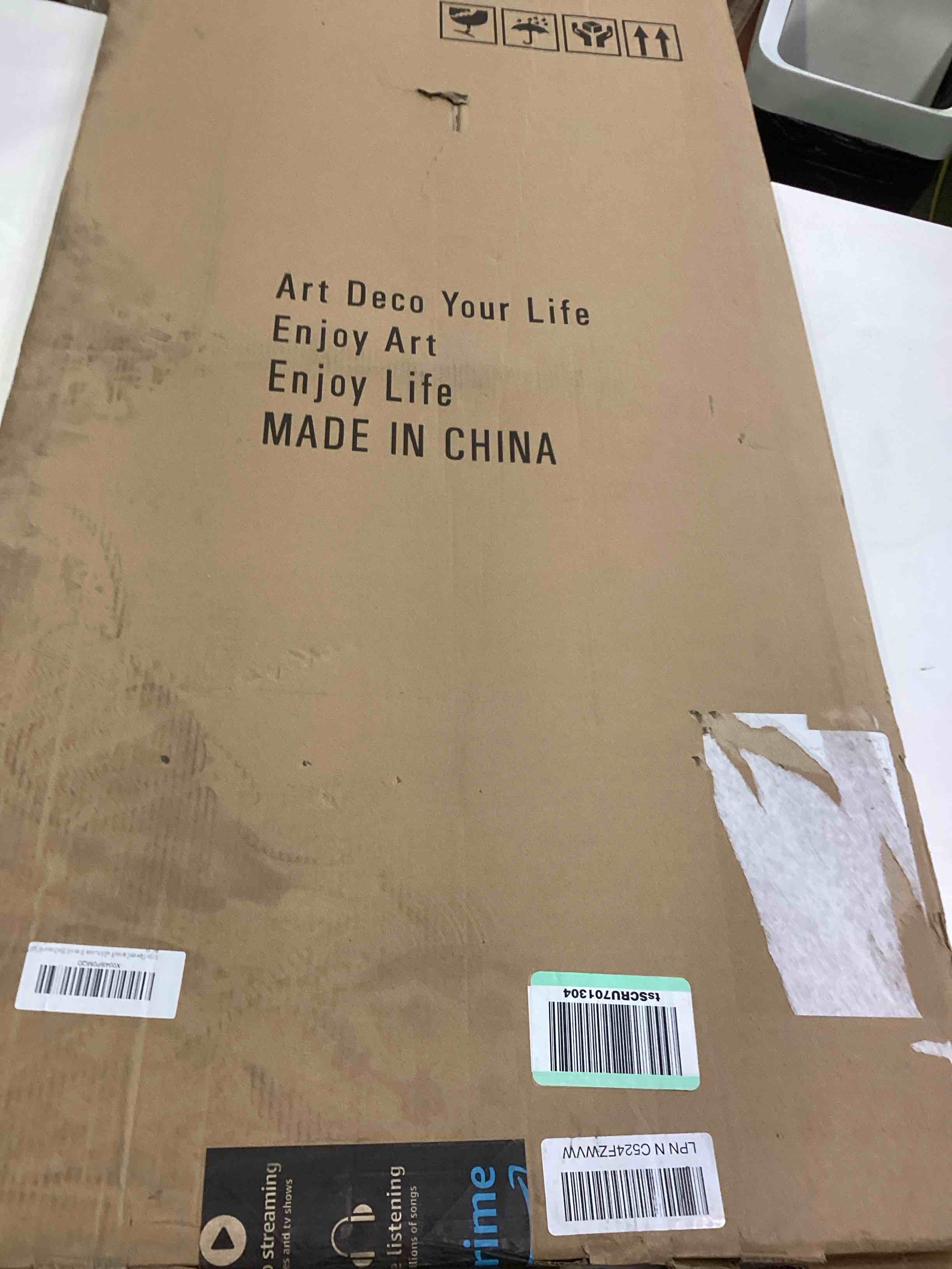 https://s3.amazonaws.com/lotting-images-prod/bidfta/TEA2200778_1756411394084.jpeg