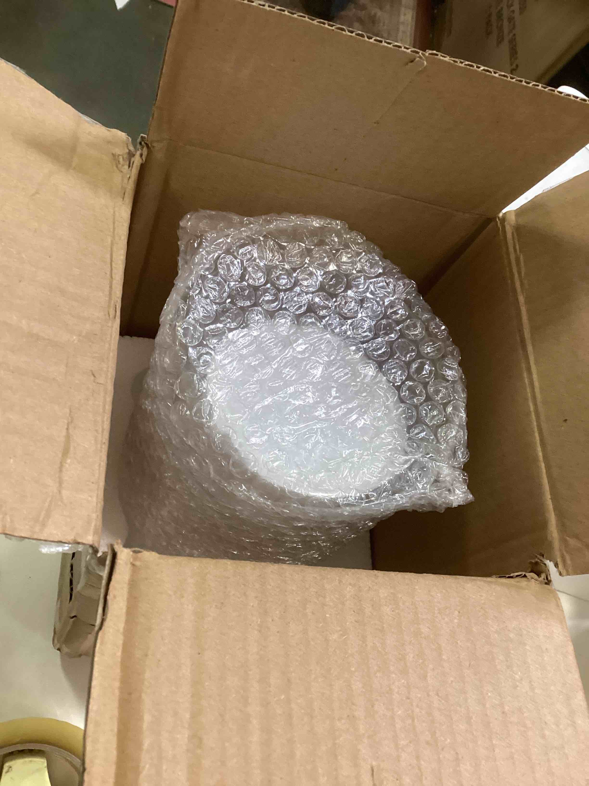 https://s3.amazonaws.com/lotting-images-prod/bidfta/TEA2201822_1757097884109.jpeg