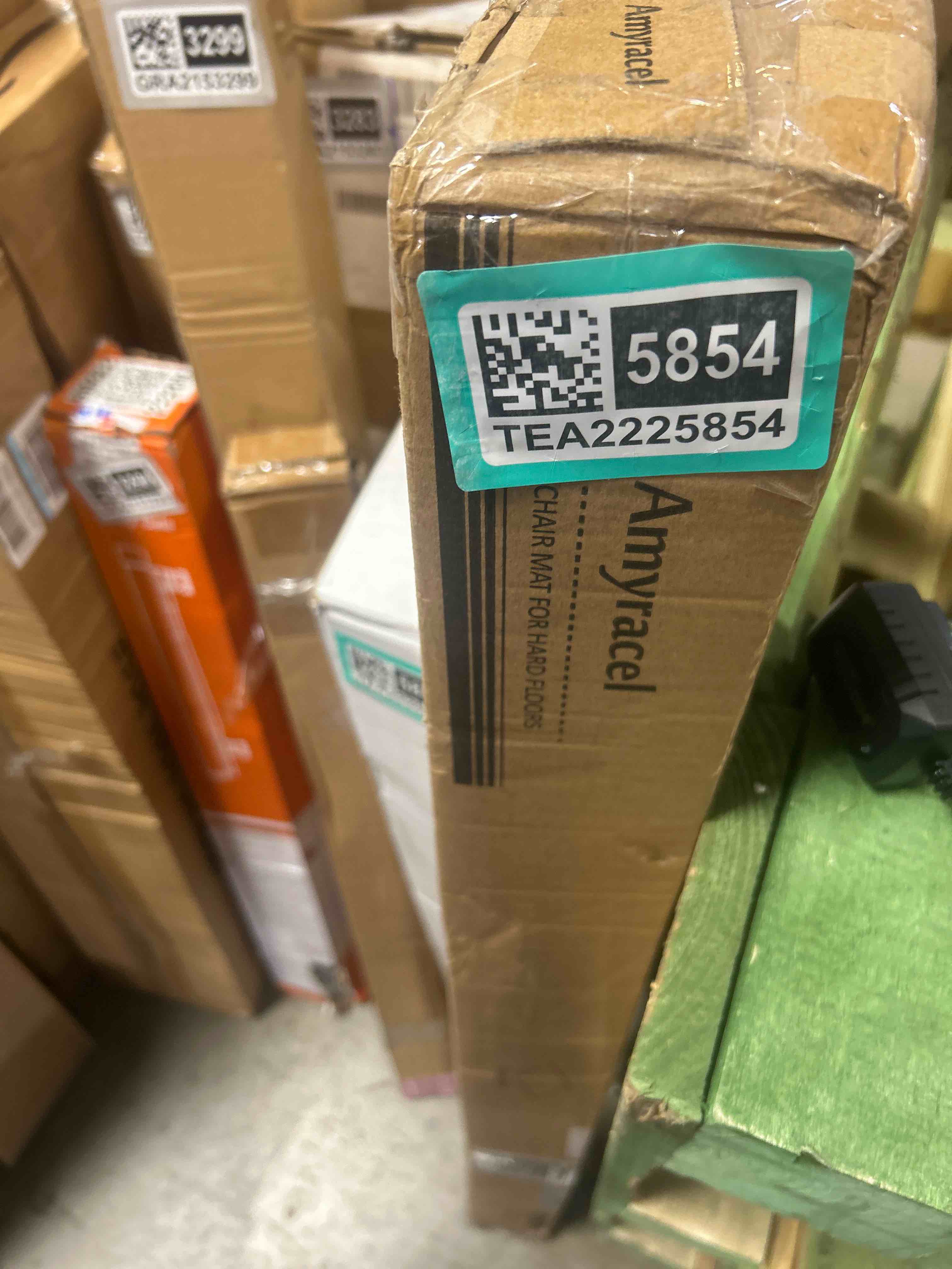https://s3.amazonaws.com/lotting-images-prod/bidfta/TEA2225854_1753800900348.jpeg
