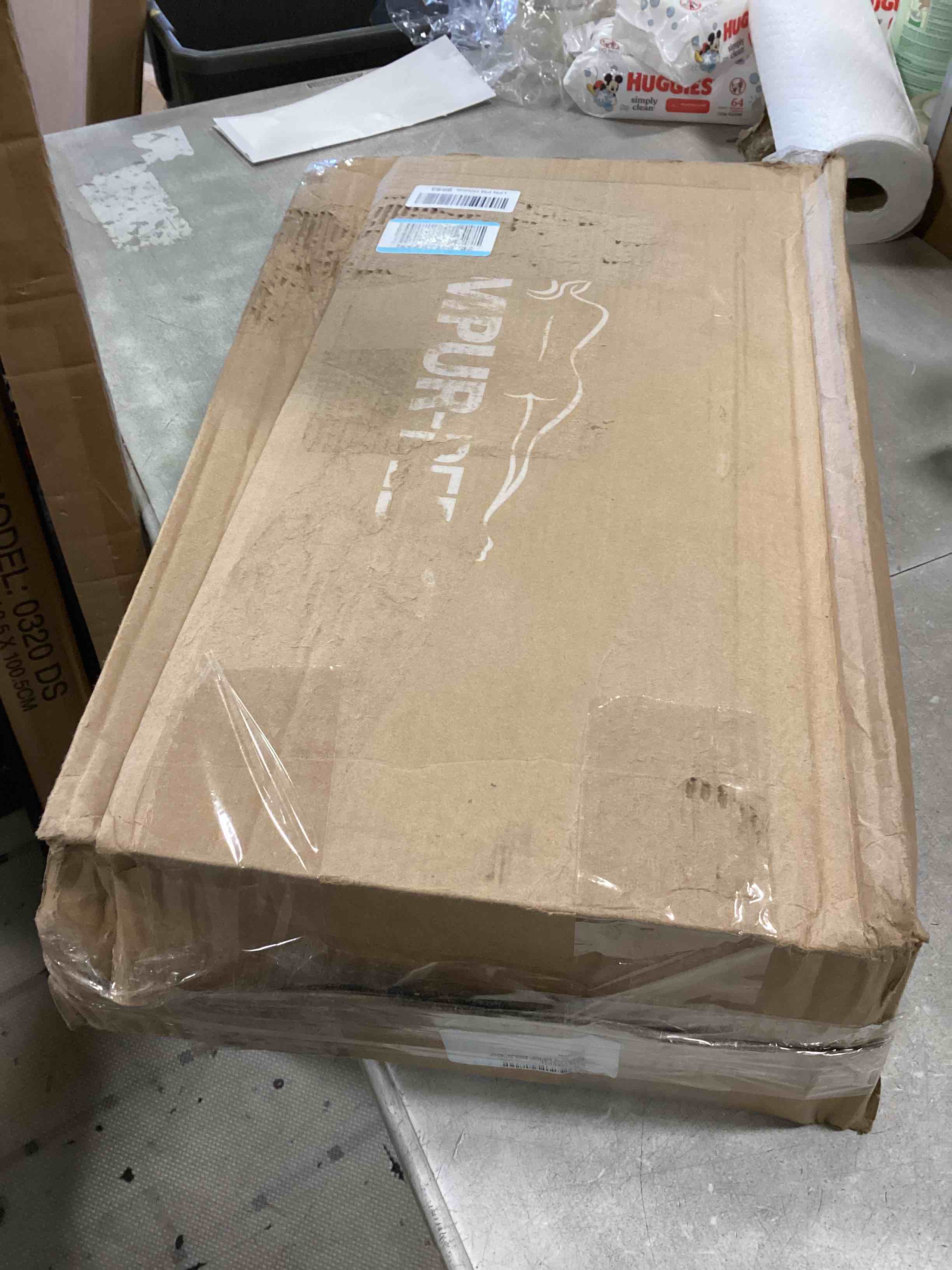 https://s3.amazonaws.com/lotting-images-prod/bidfta/TEA2248306_1744814199607.jpeg