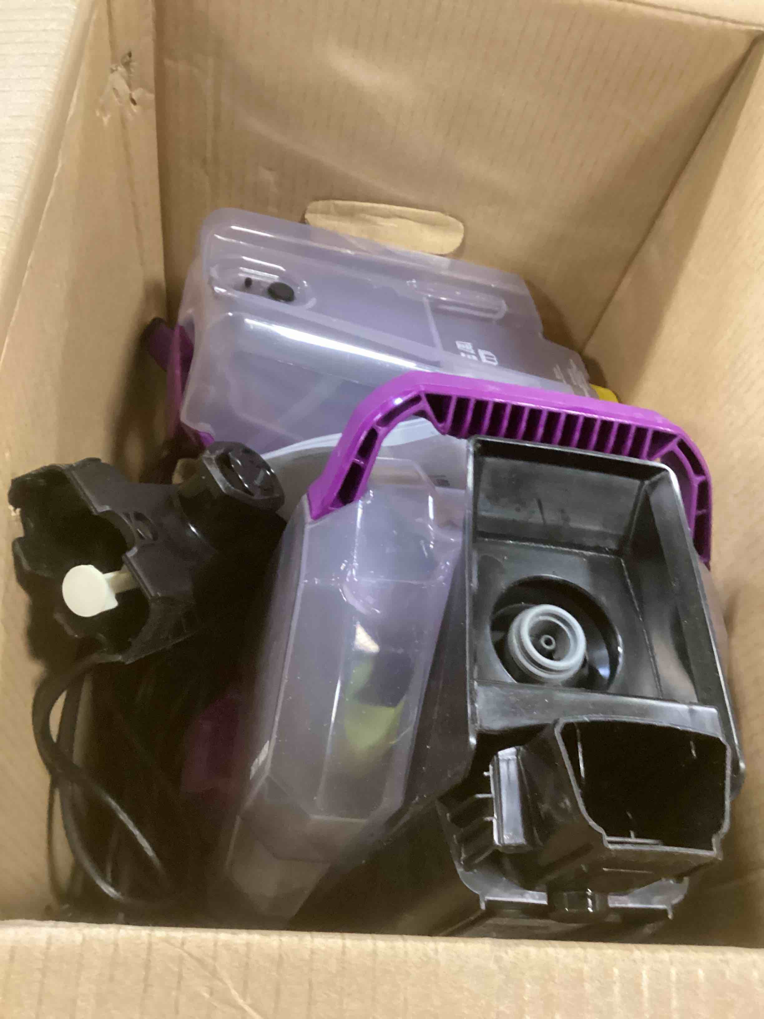 https://s3.amazonaws.com/lotting-images-prod/bidfta/TEA2248617_1744915221123.jpeg