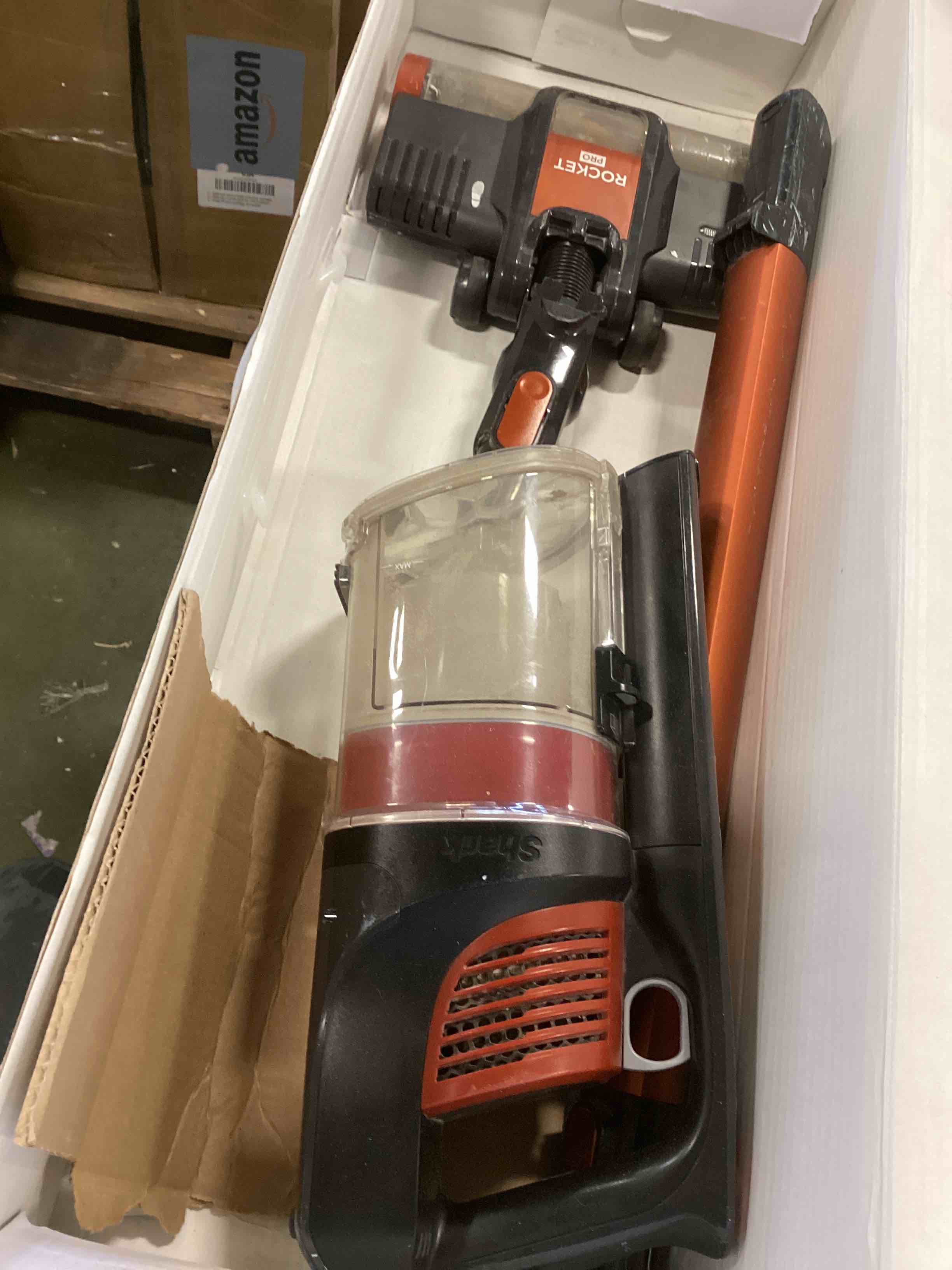 https://s3.amazonaws.com/lotting-images-prod/bidfta/TEA2249293_1745434452400.jpeg