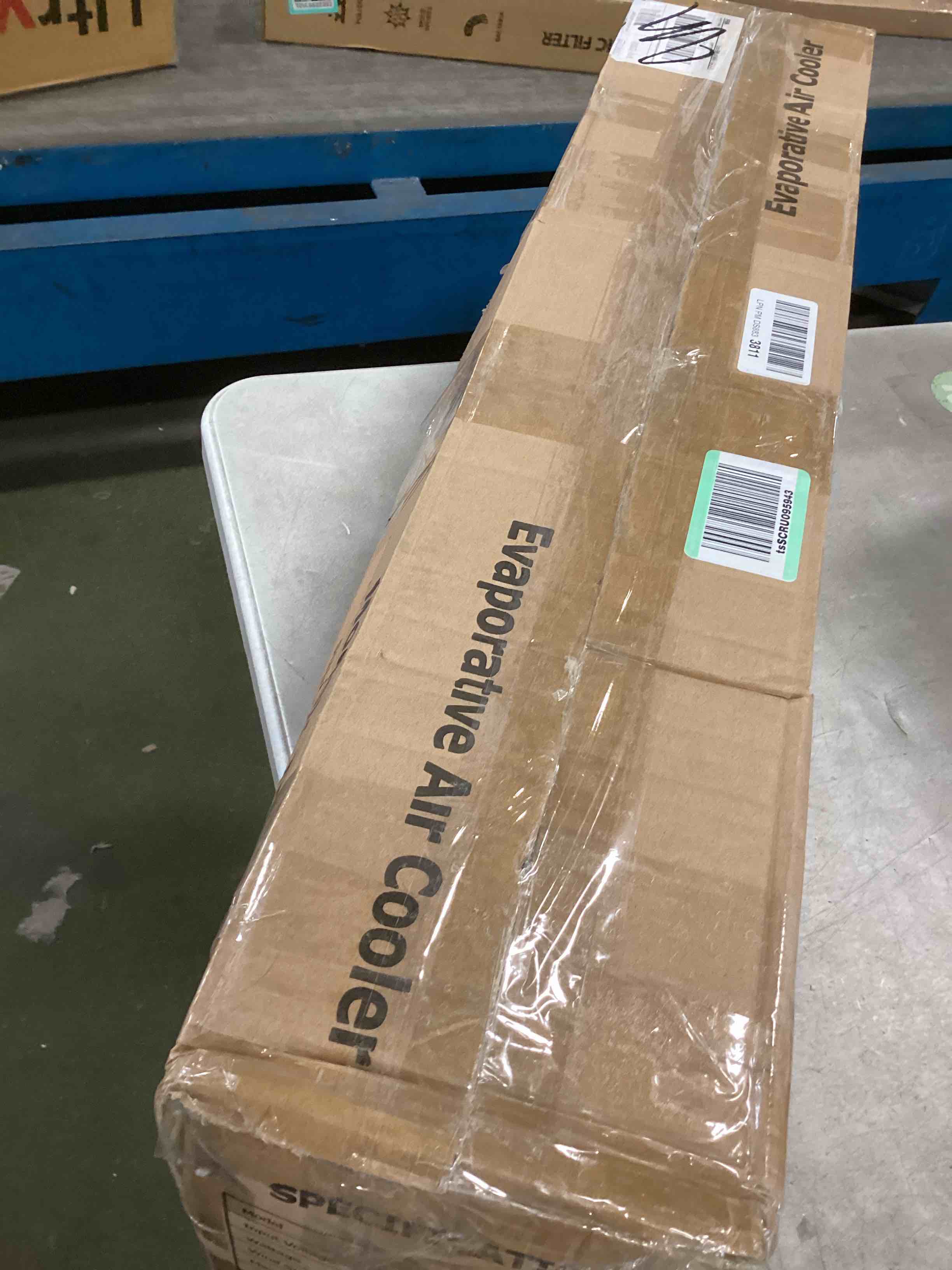 https://s3.amazonaws.com/lotting-images-prod/bidfta/TEA2249363_1745499355098.jpeg