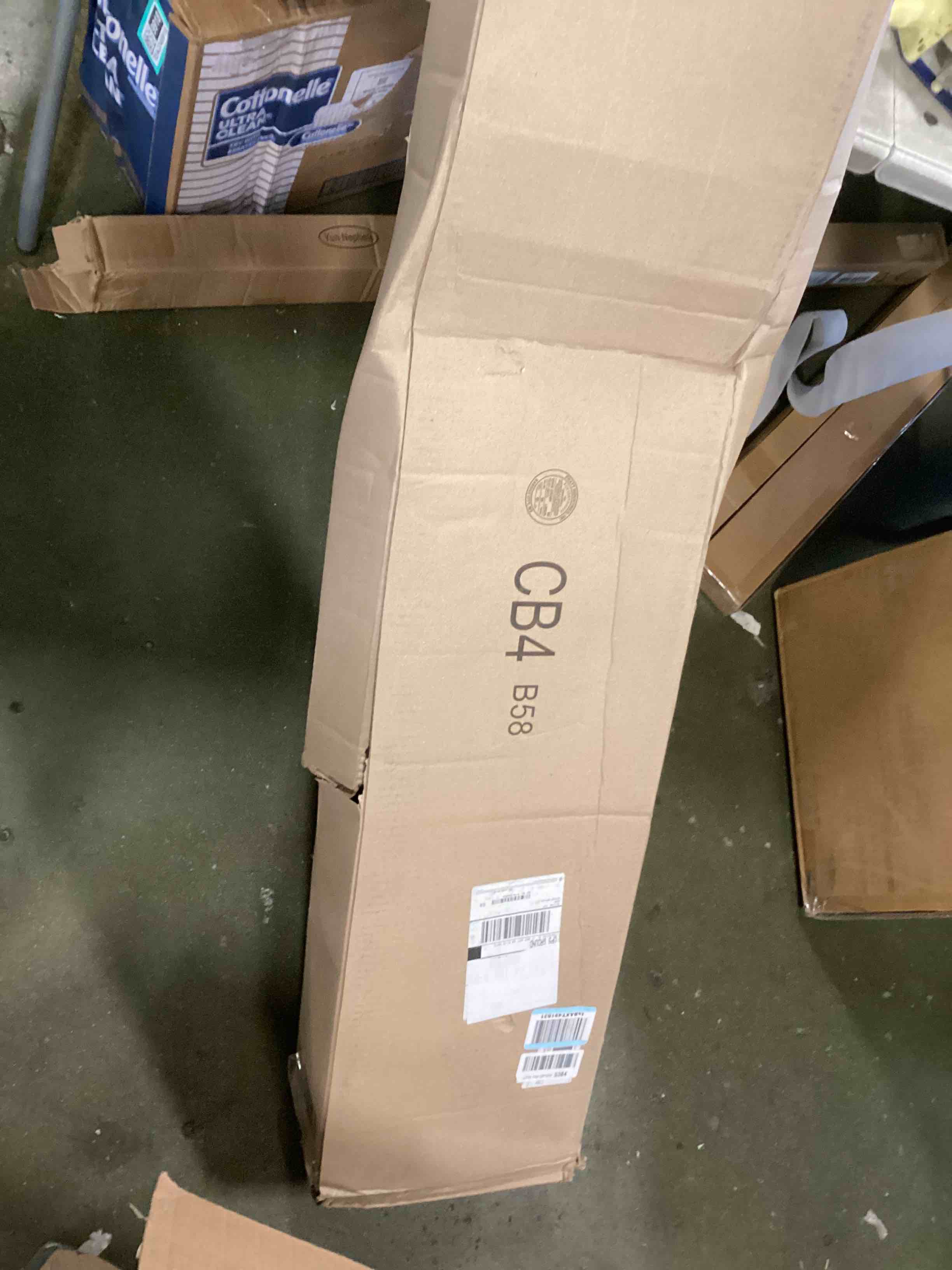 https://s3.amazonaws.com/lotting-images-prod/bidfta/TEA2249939_1746019846901.jpeg