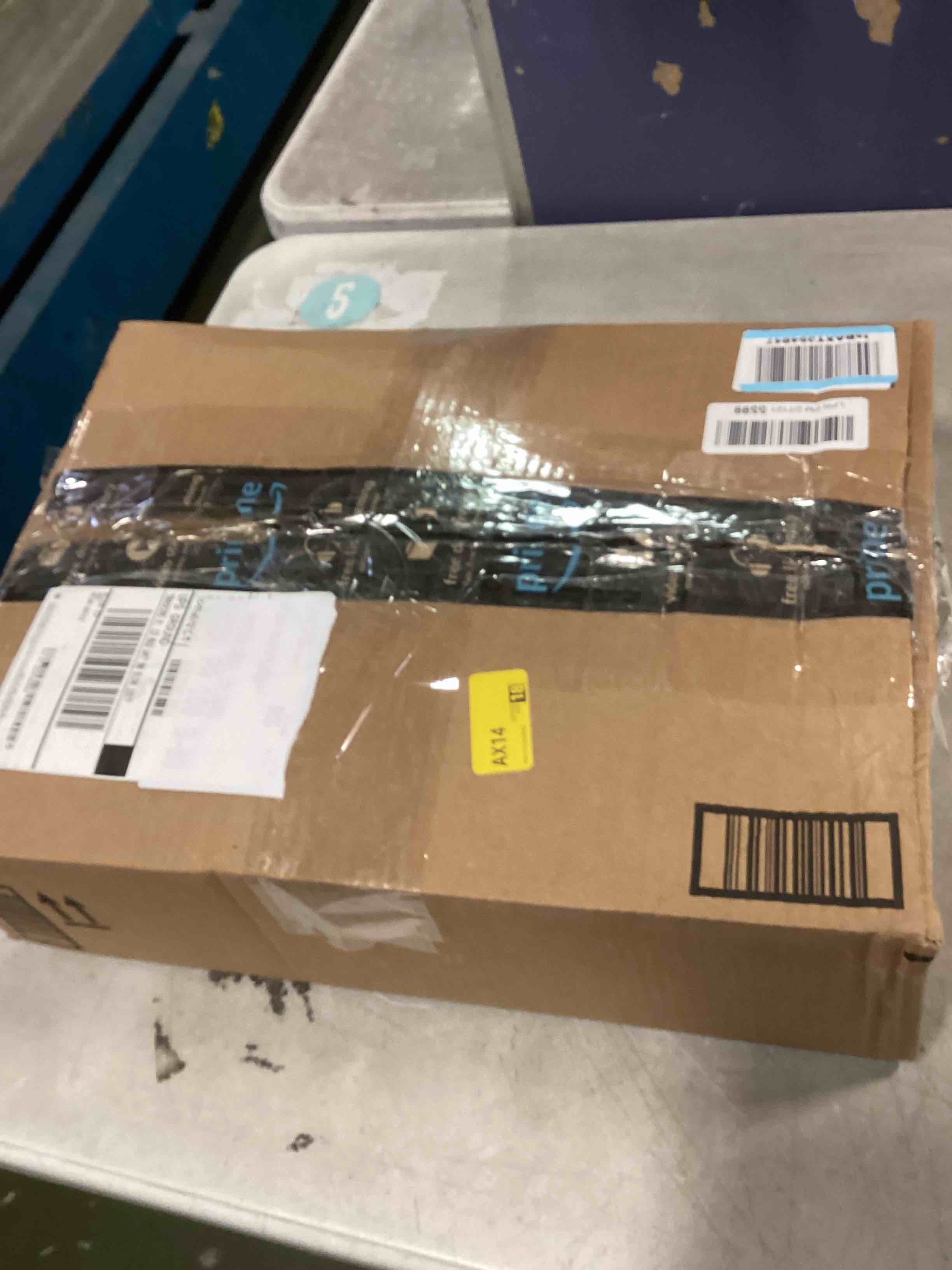 https://s3.amazonaws.com/lotting-images-prod/bidfta/TEA2250412_1746447218026.jpeg