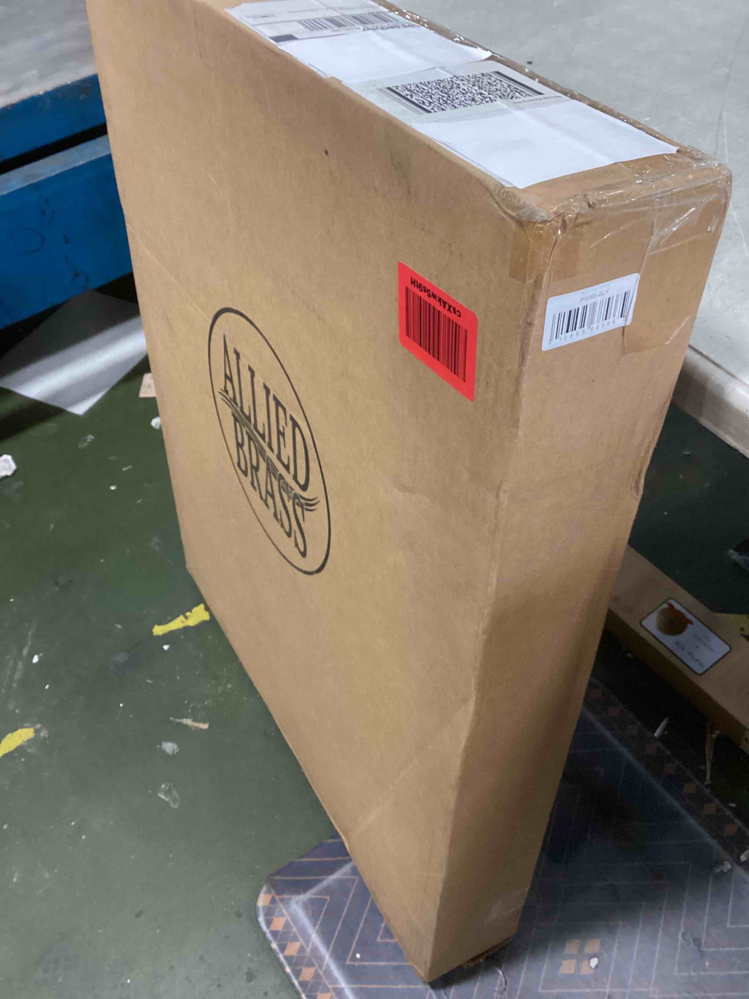 https://s3.amazonaws.com/lotting-images-prod/bidfta/TEA2250565_1746469074215.jpeg