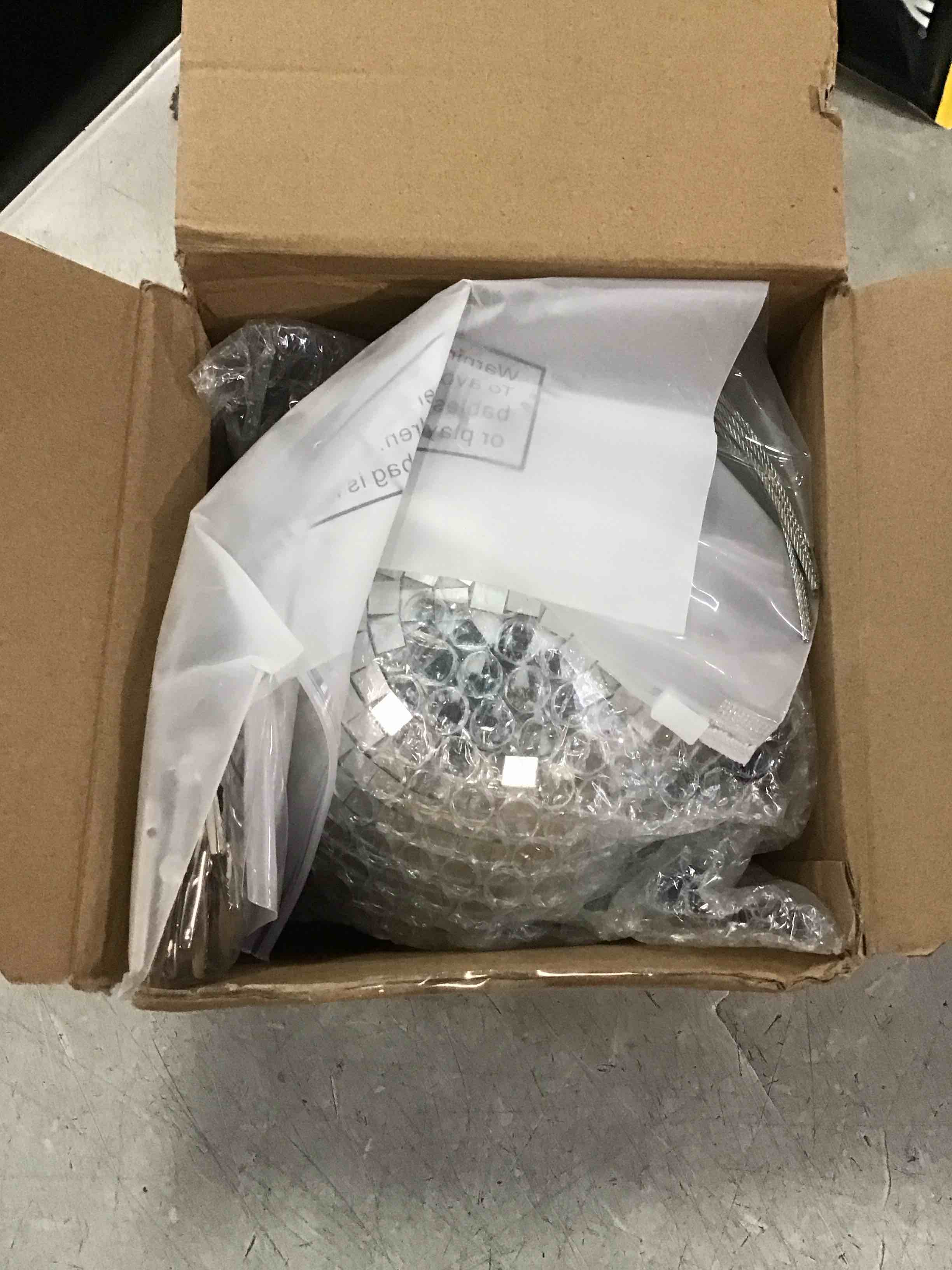 https://s3.amazonaws.com/lotting-images-prod/bidfta/TEA2252018_1745252786626.jpeg