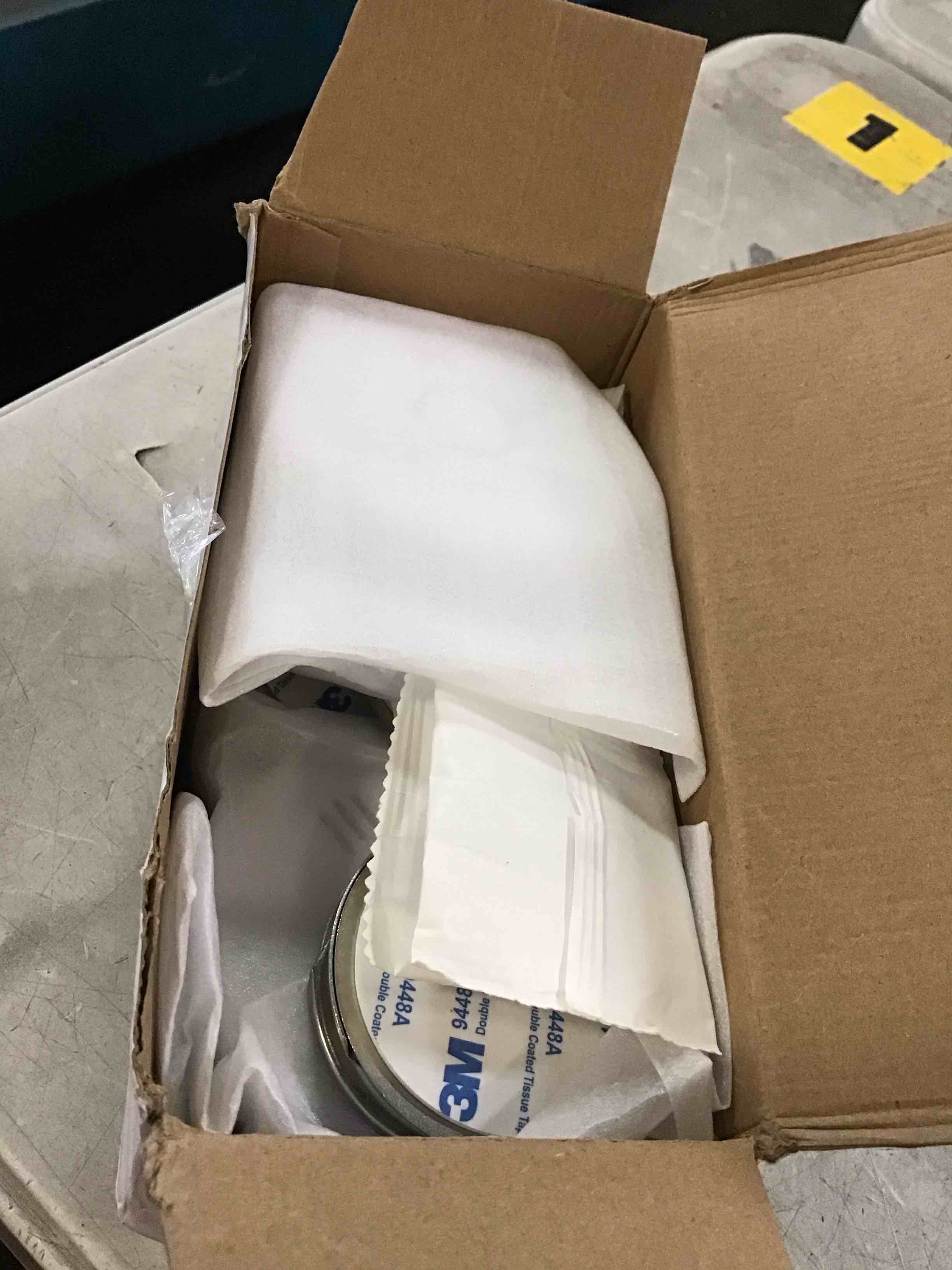 https://s3.amazonaws.com/lotting-images-prod/bidfta/TEA2252196_1745333714829.jpeg