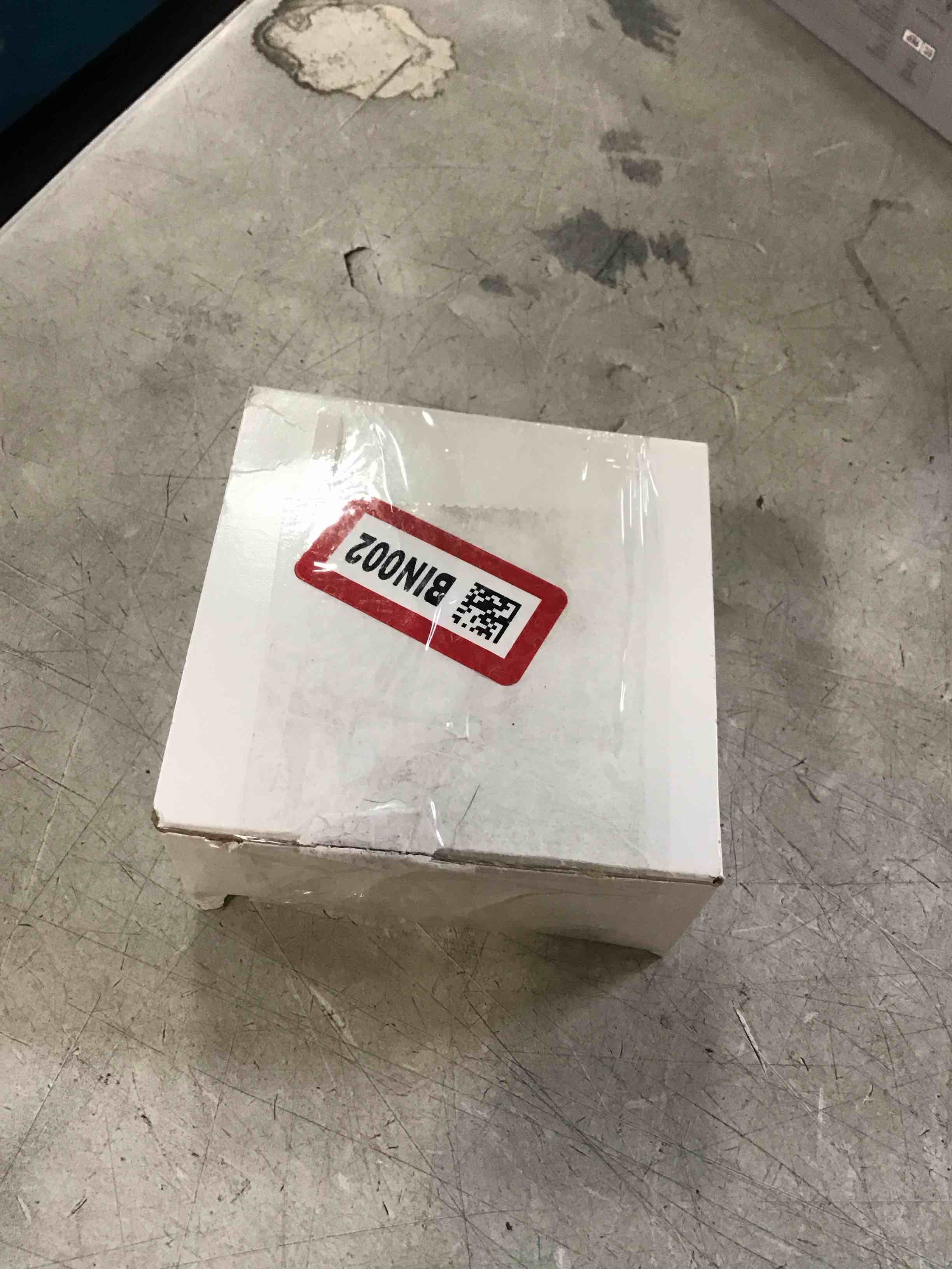 https://s3.amazonaws.com/lotting-images-prod/bidfta/TEA2252252_1745336272541.jpeg