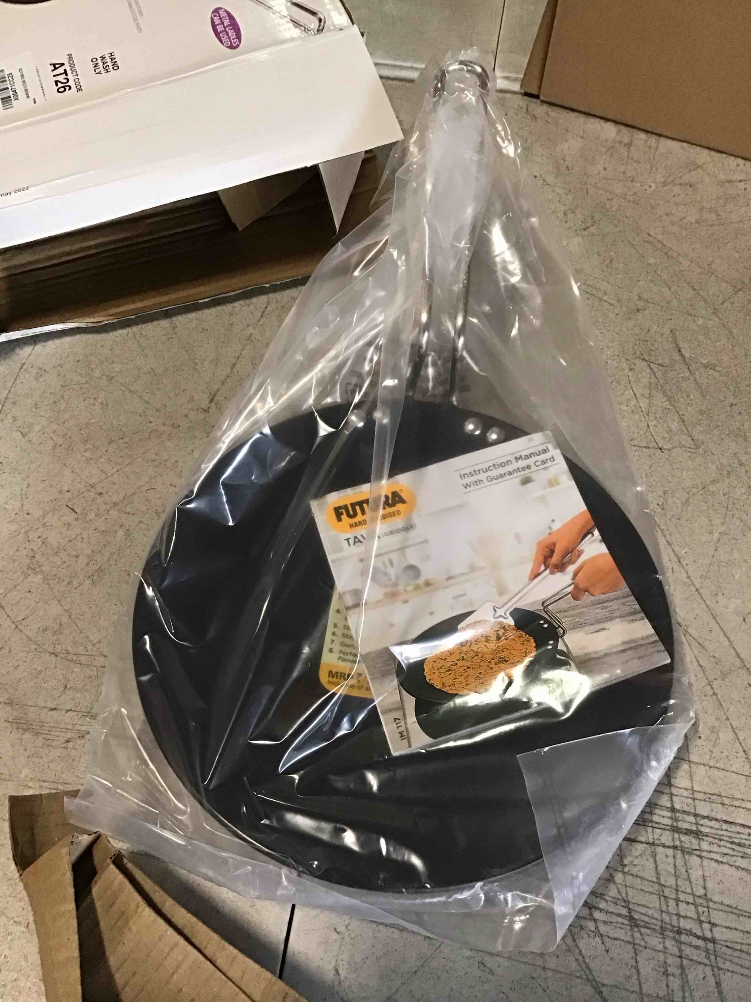 https://s3.amazonaws.com/lotting-images-prod/bidfta/TEA2253053_1745928609808.jpeg