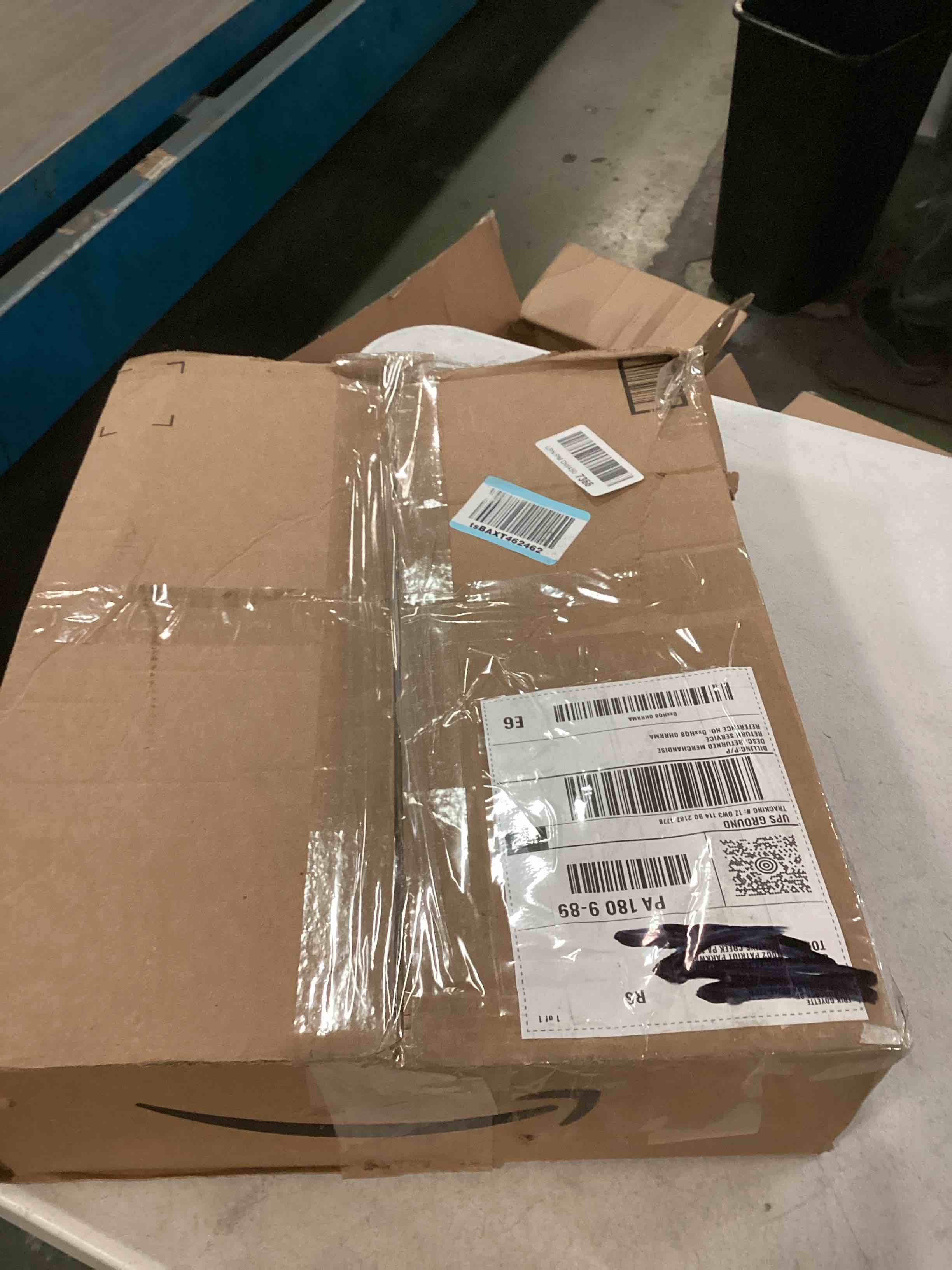 https://s3.amazonaws.com/lotting-images-prod/bidfta/TEA2255438_1744892814632.jpeg