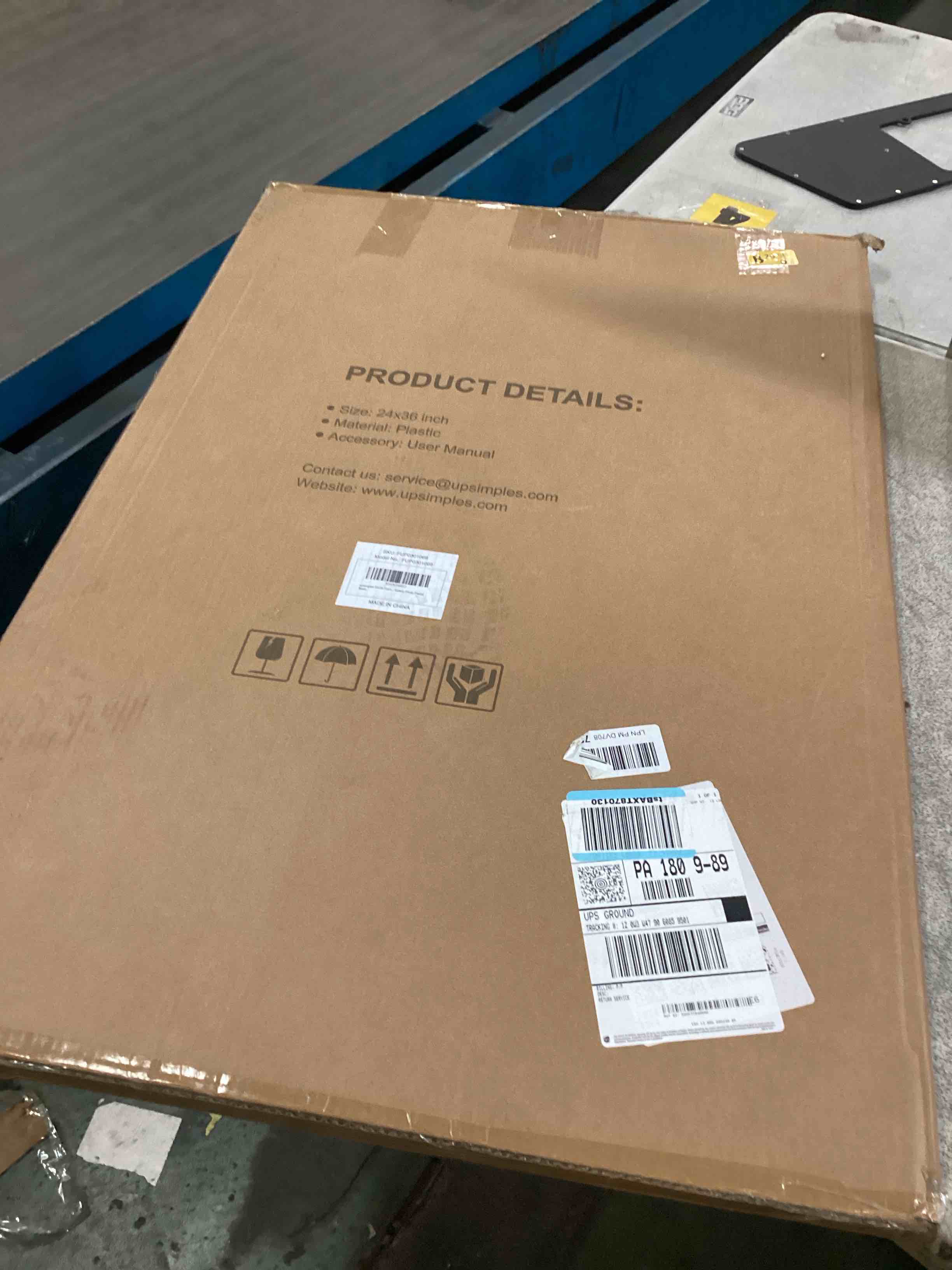 https://s3.amazonaws.com/lotting-images-prod/bidfta/TEA2256666_1745845231994.jpeg