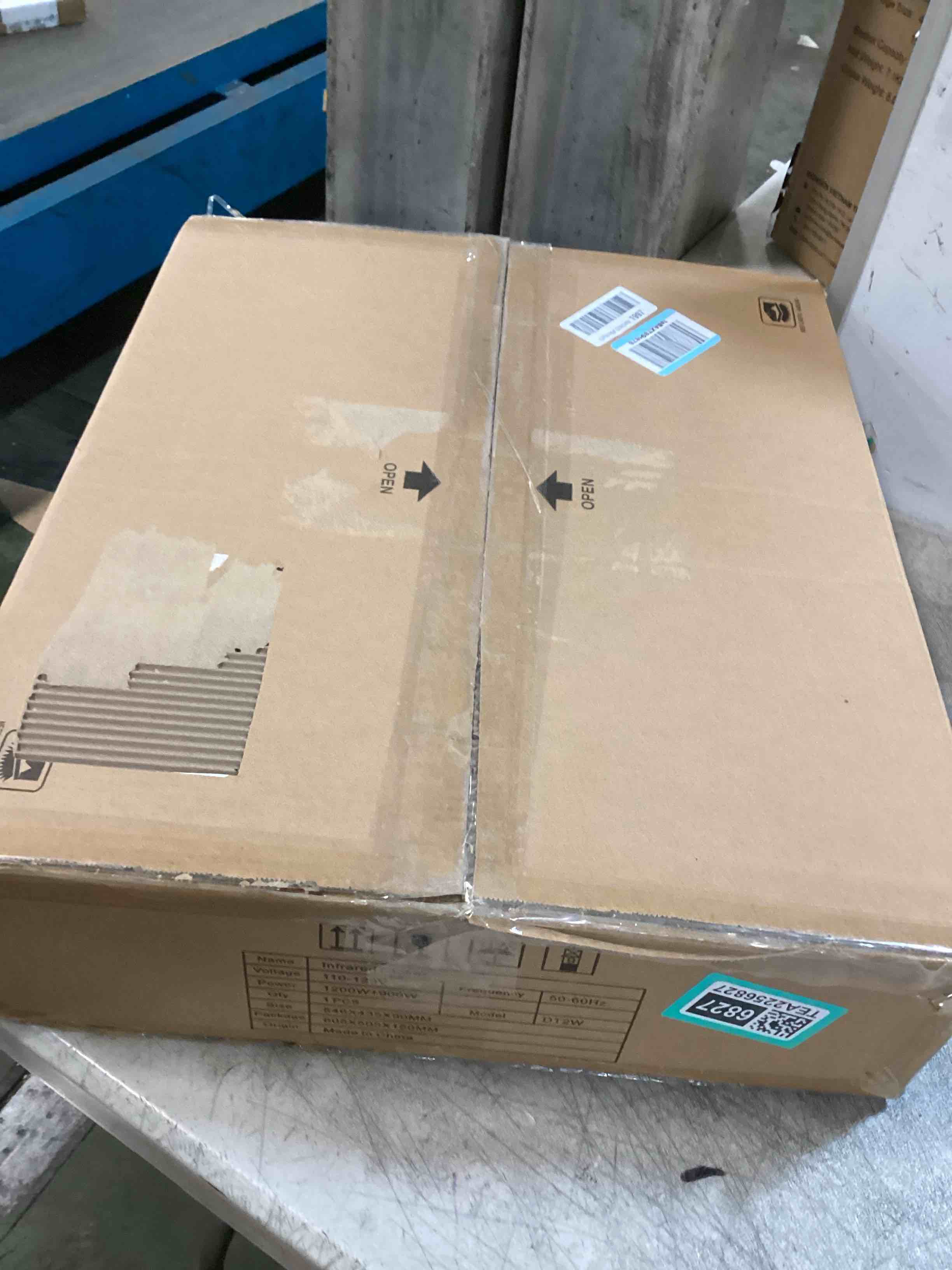 https://s3.amazonaws.com/lotting-images-prod/bidfta/TEA2256827_1746192688443.jpeg