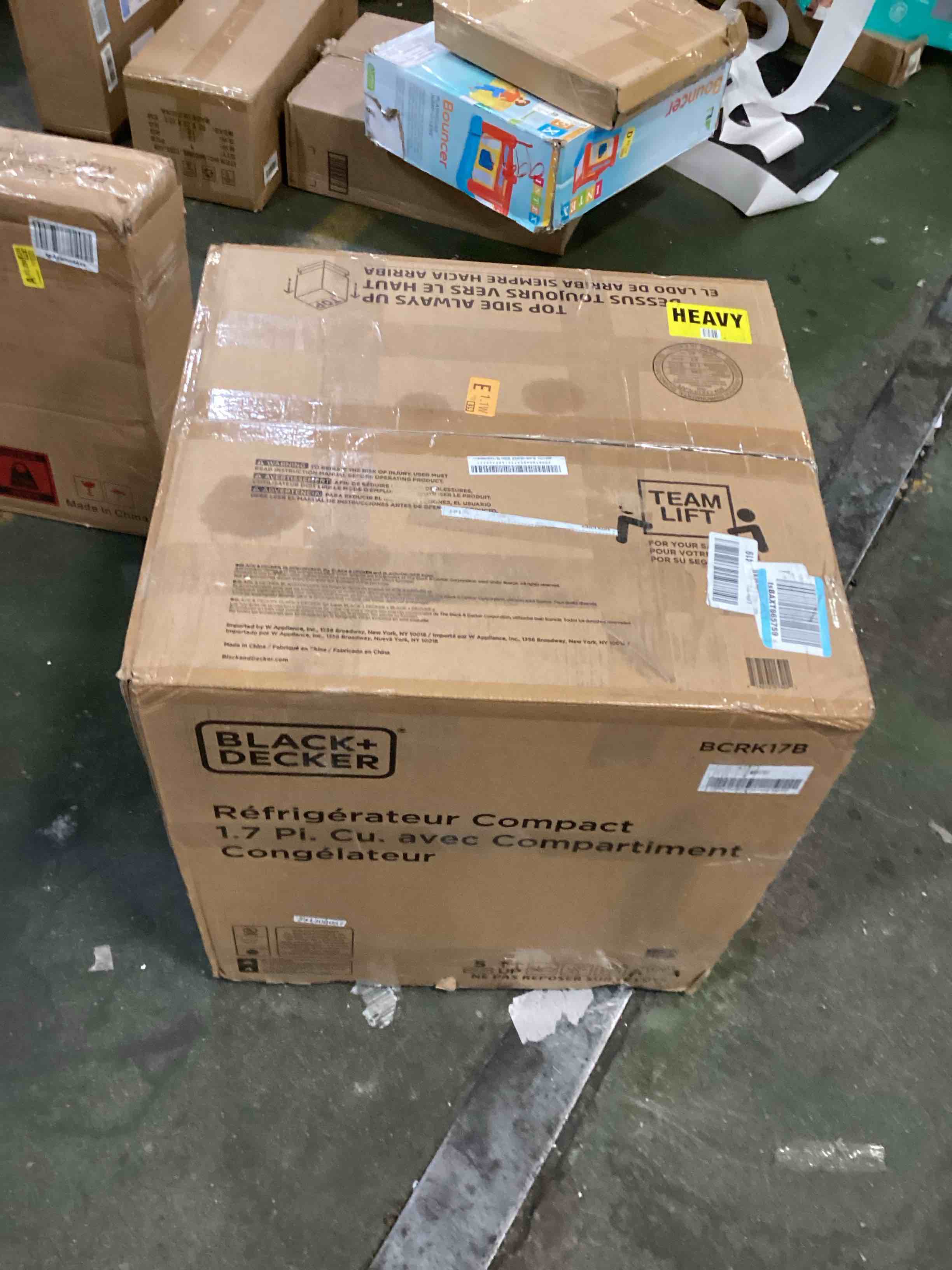 https://s3.amazonaws.com/lotting-images-prod/bidfta/TEA2256830_1746193240039.jpeg