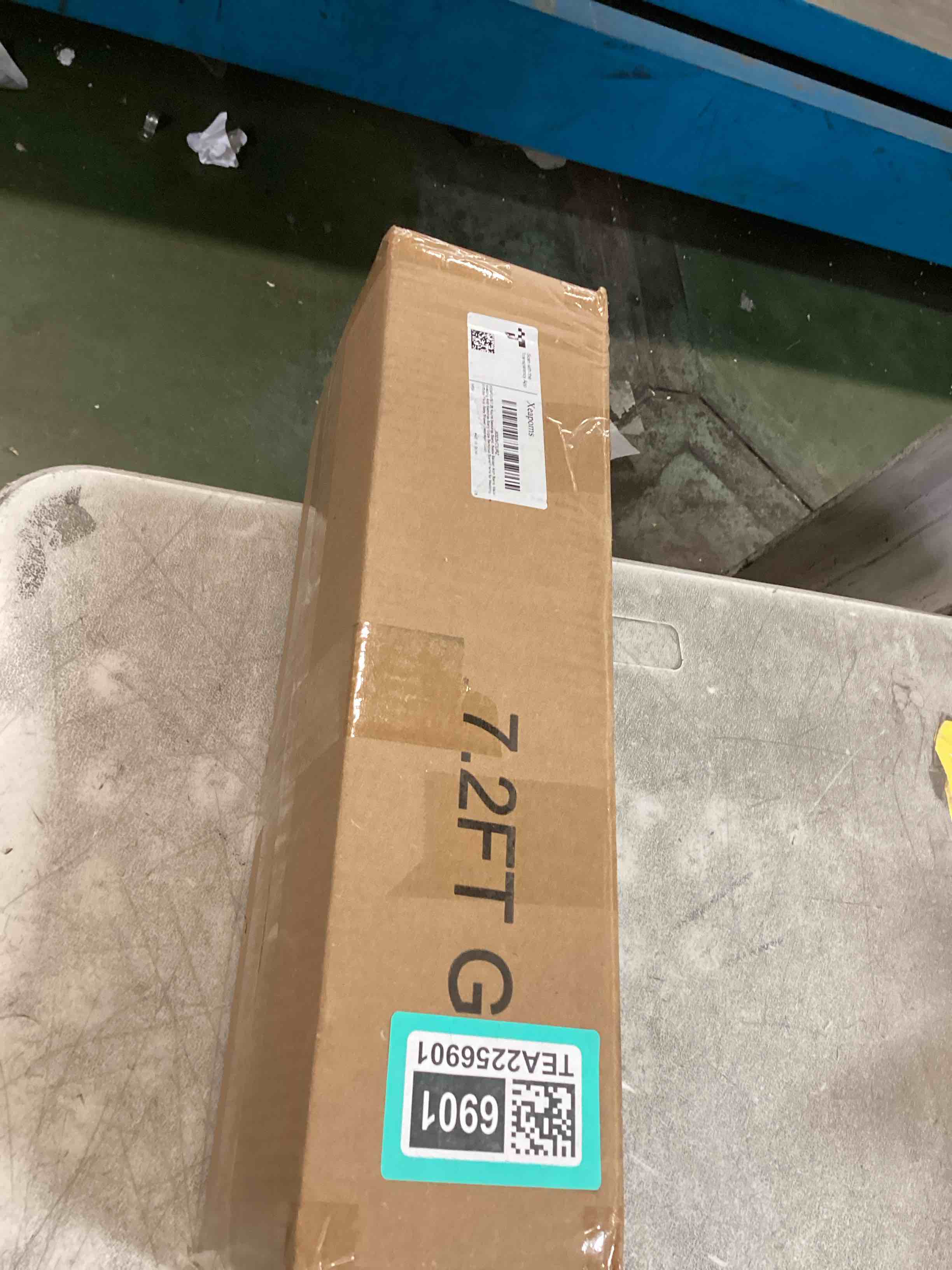 https://s3.amazonaws.com/lotting-images-prod/bidfta/TEA2256901_1746202073876.jpeg