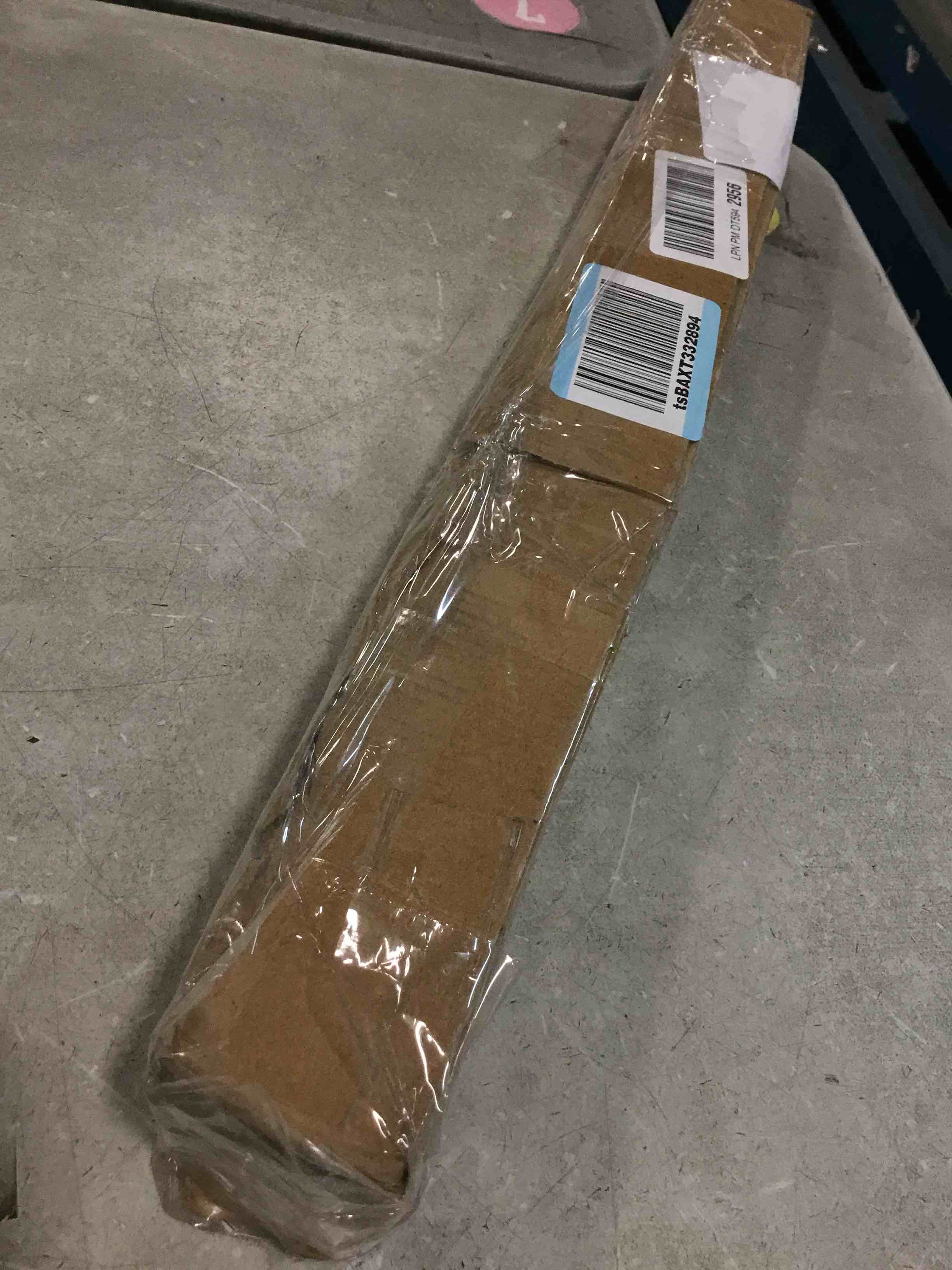https://s3.amazonaws.com/lotting-images-prod/bidfta/TEA2257761_1744660370221.jpeg