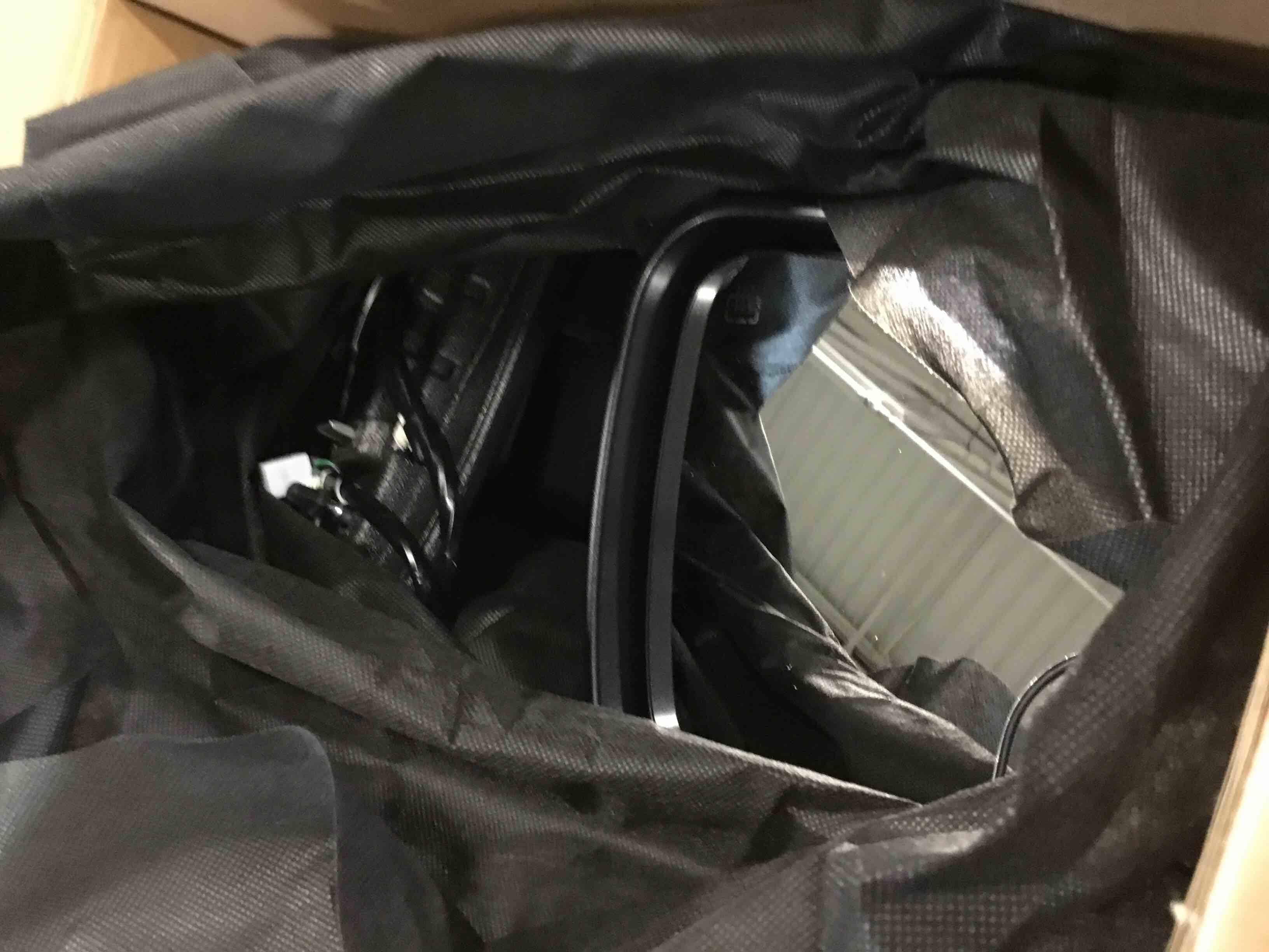 https://s3.amazonaws.com/lotting-images-prod/bidfta/TEA2257854_1744729731526.jpeg