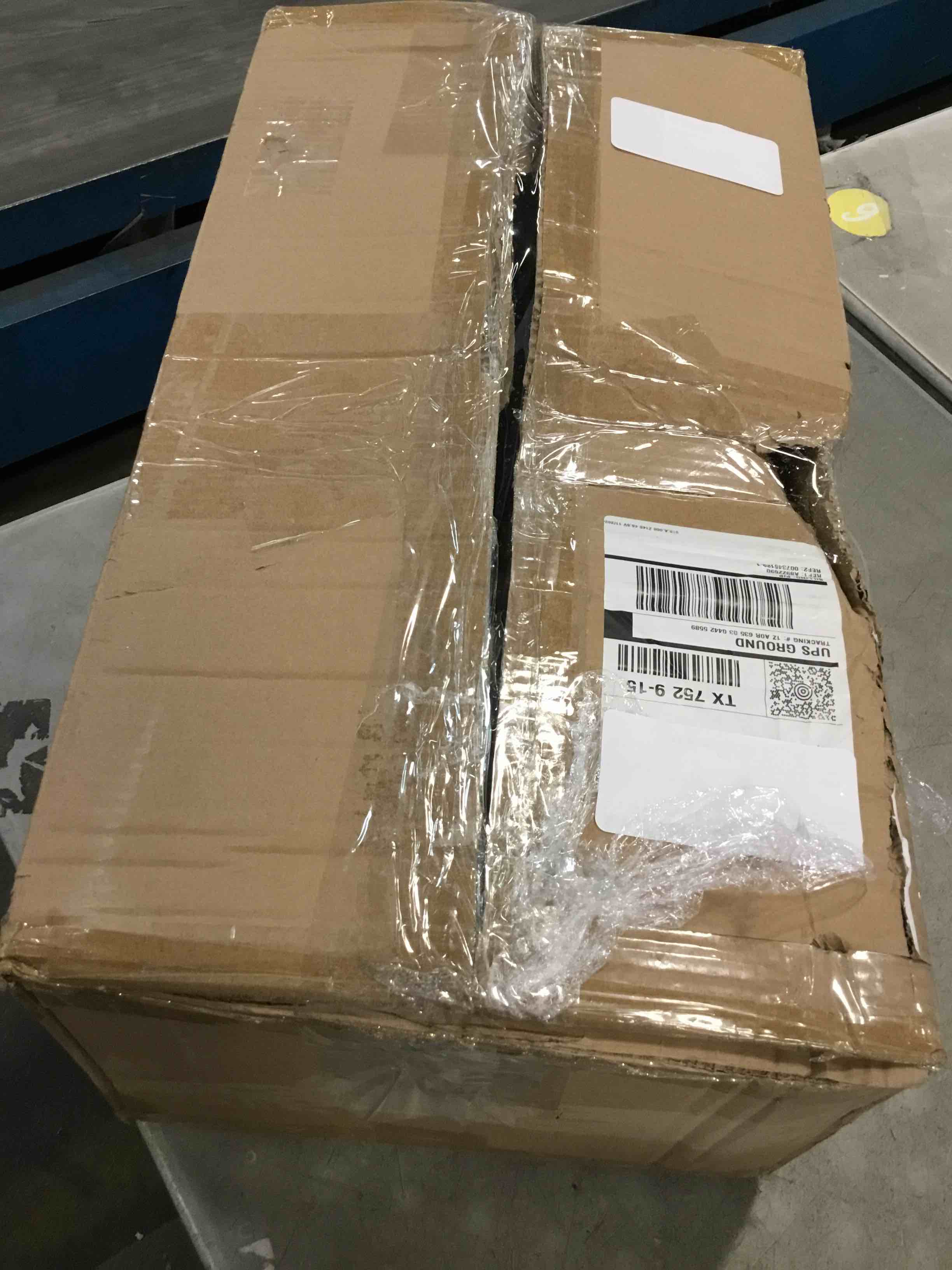 https://s3.amazonaws.com/lotting-images-prod/bidfta/TEA2258267_1744903050195.jpeg