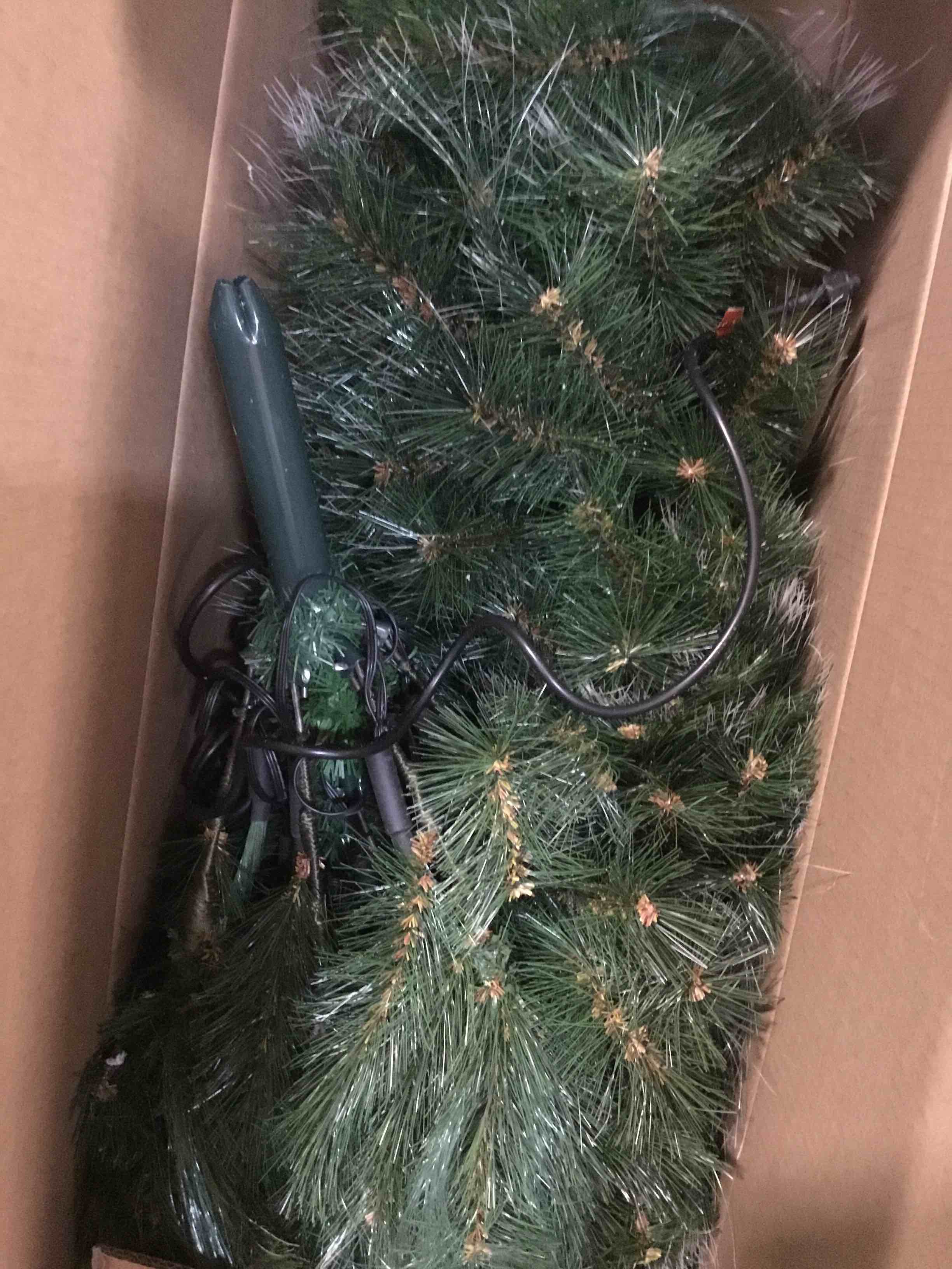 https://s3.amazonaws.com/lotting-images-prod/bidfta/TEA2258287_1744906681816.jpeg