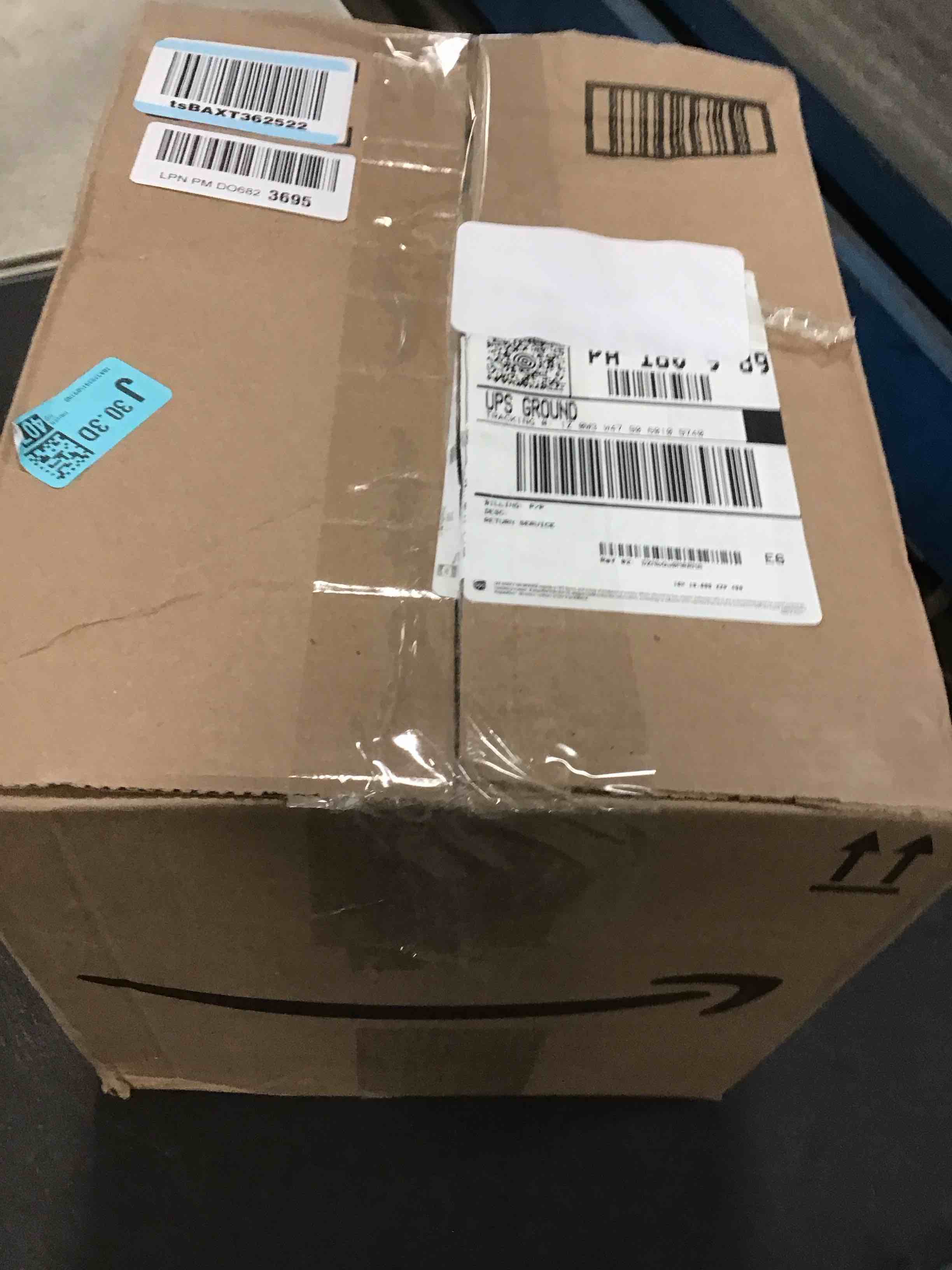 https://s3.amazonaws.com/lotting-images-prod/bidfta/TEA2258465_1745326664178.jpeg