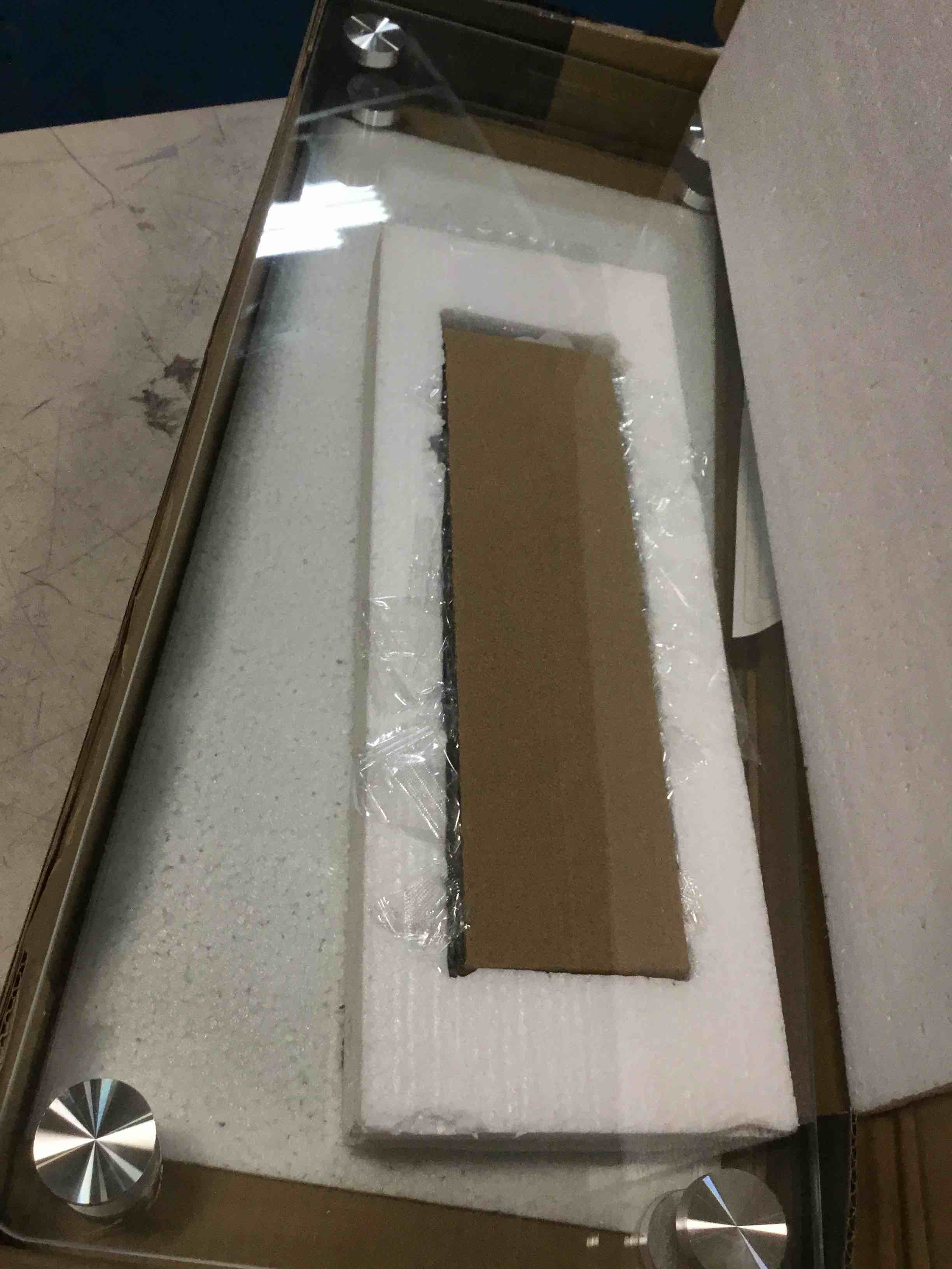 https://s3.amazonaws.com/lotting-images-prod/bidfta/TEA2258780_1745506049766.jpeg