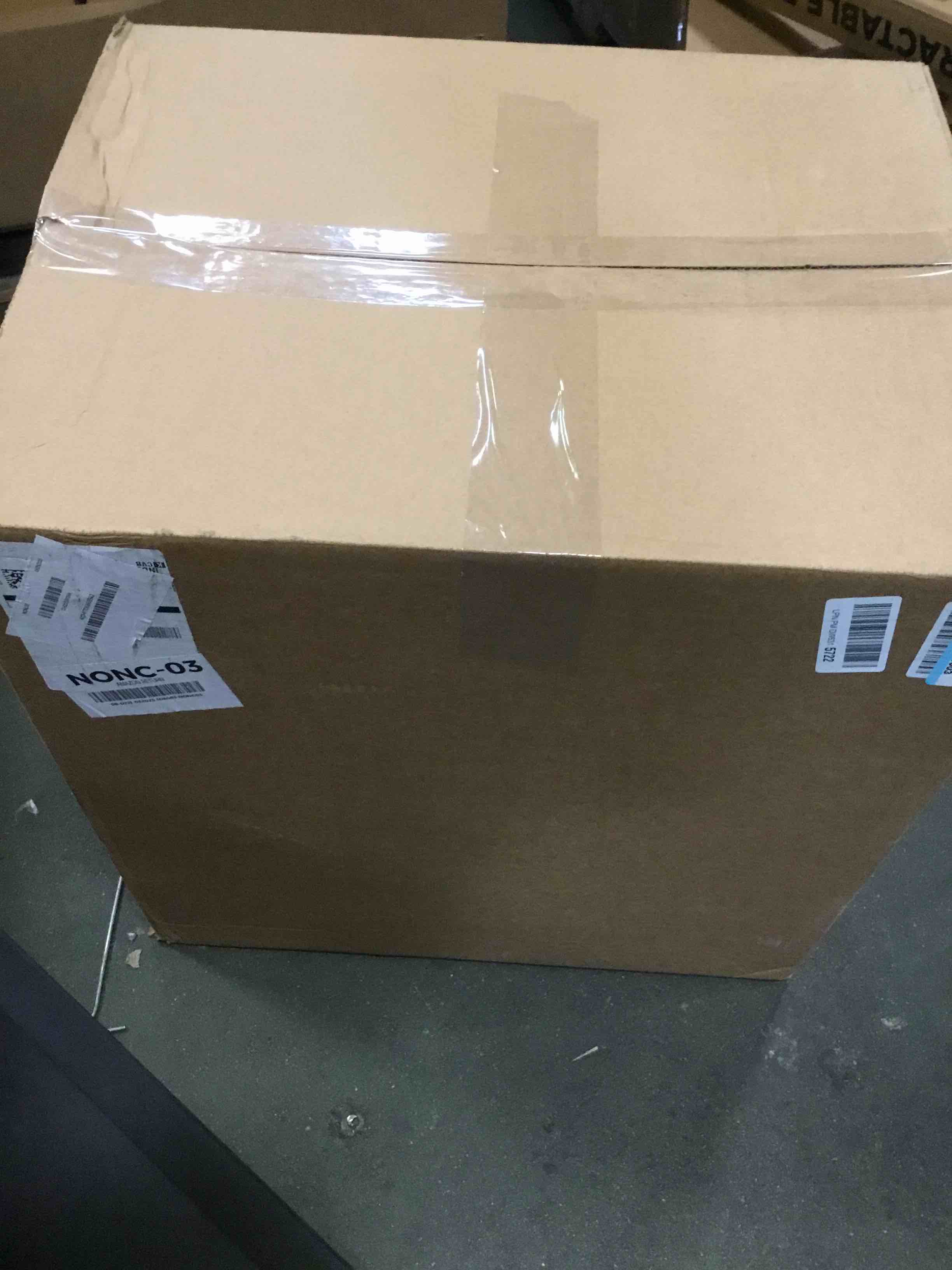 https://s3.amazonaws.com/lotting-images-prod/bidfta/TEA2258874_1745520728231.jpeg