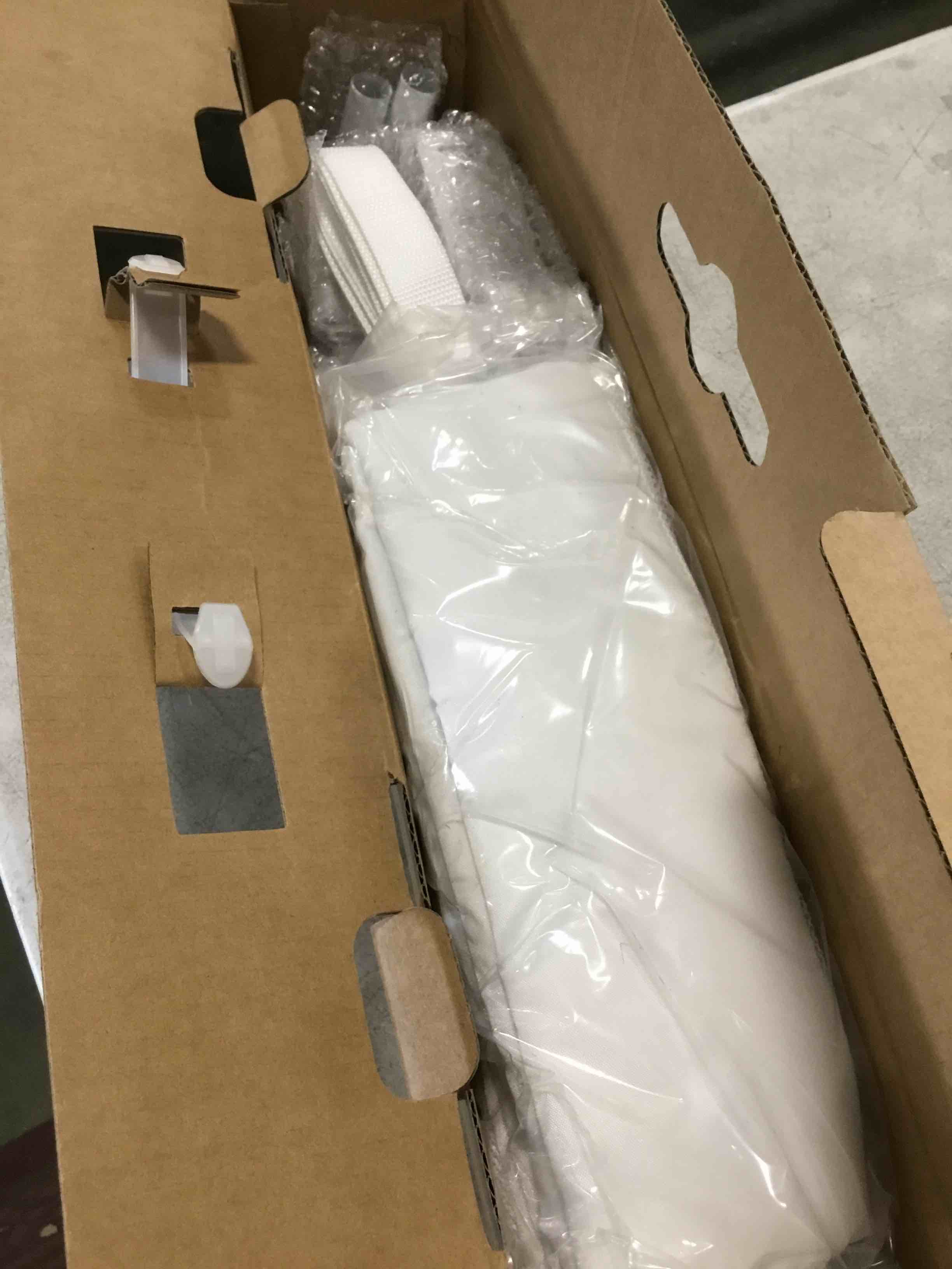 https://s3.amazonaws.com/lotting-images-prod/bidfta/TEA2259002_1745846660561.jpeg