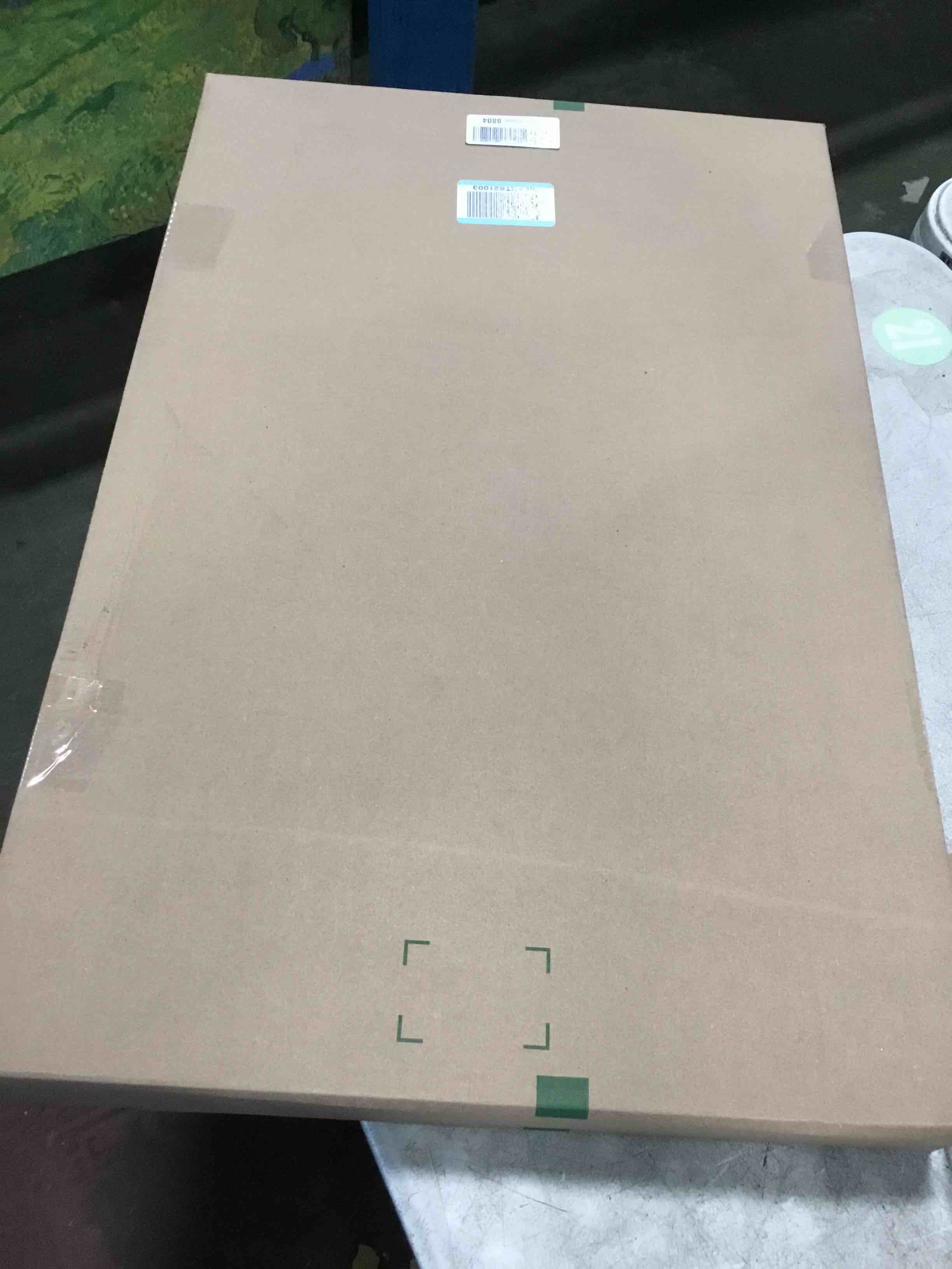 https://s3.amazonaws.com/lotting-images-prod/bidfta/TEA2259035_1745851455653.jpeg