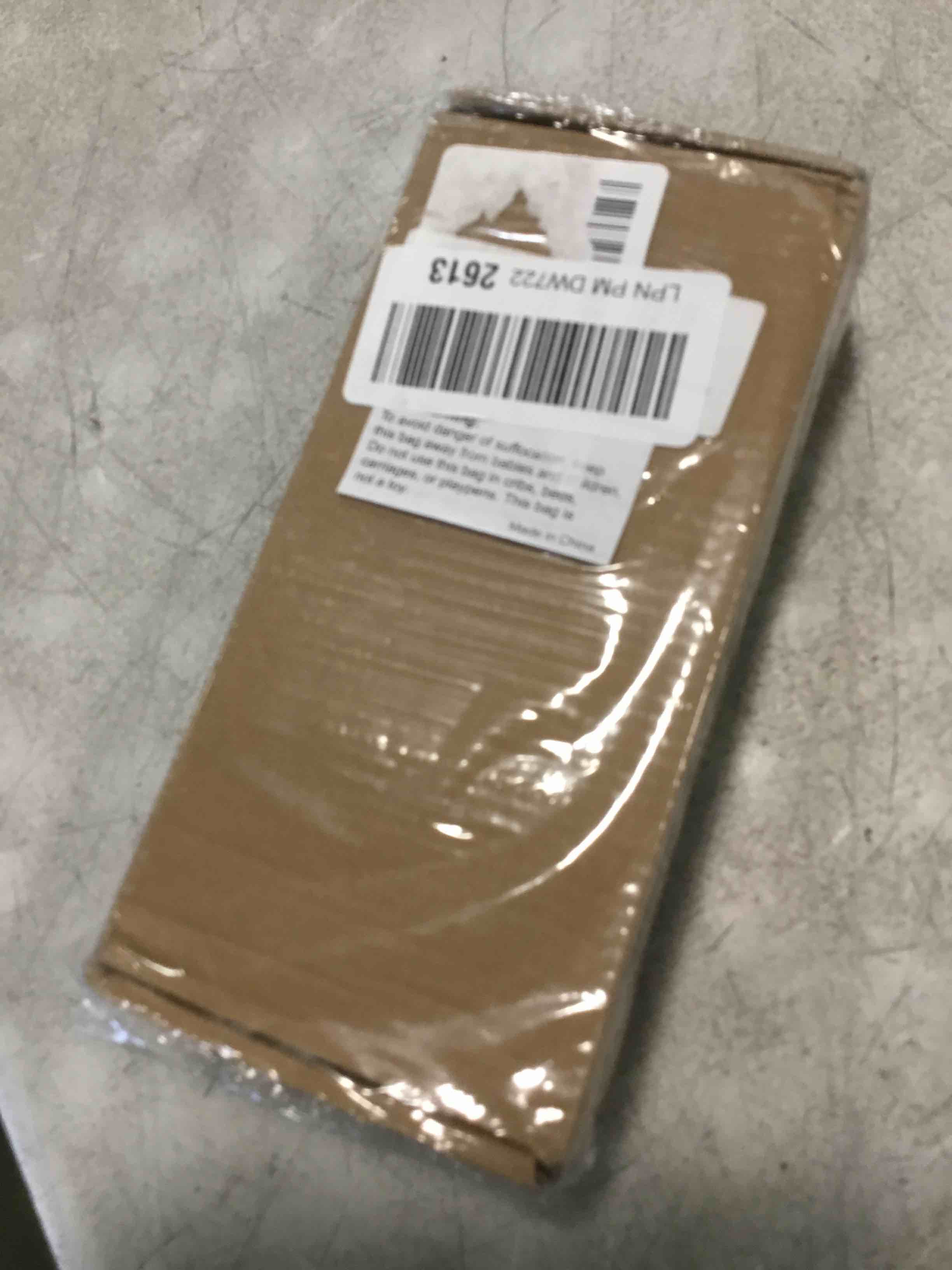 https://s3.amazonaws.com/lotting-images-prod/bidfta/TEA2259134_1745862735642.jpeg