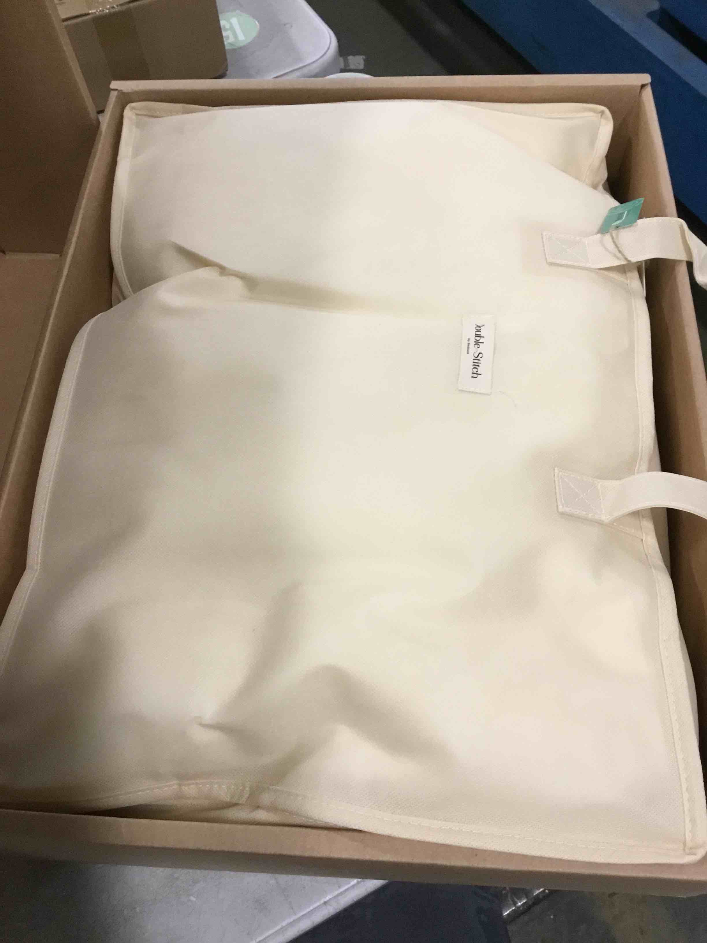 https://s3.amazonaws.com/lotting-images-prod/bidfta/TEA2259480_1746101847813.jpeg
