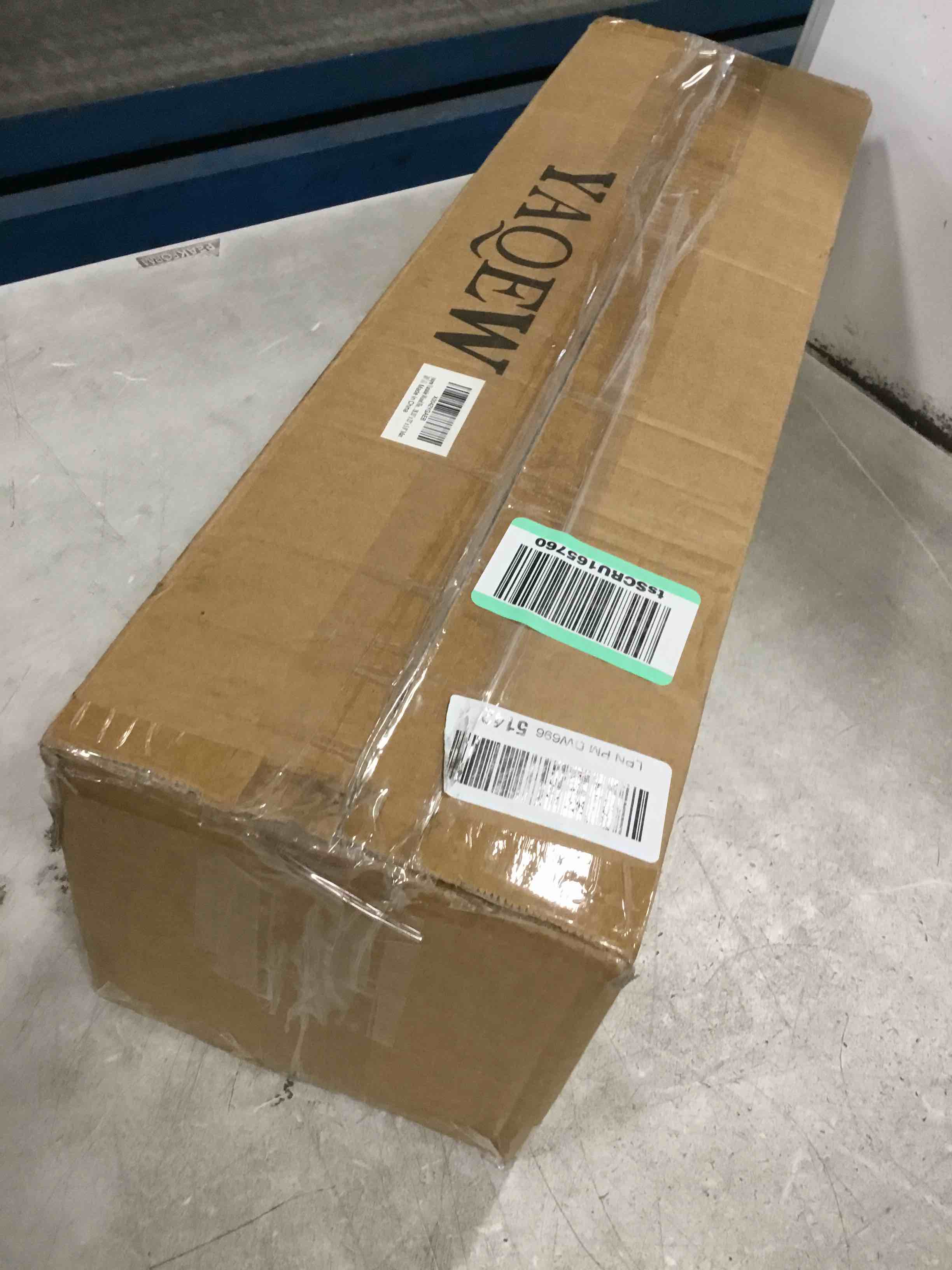 https://s3.amazonaws.com/lotting-images-prod/bidfta/TEA2259705_1746187693405.jpeg