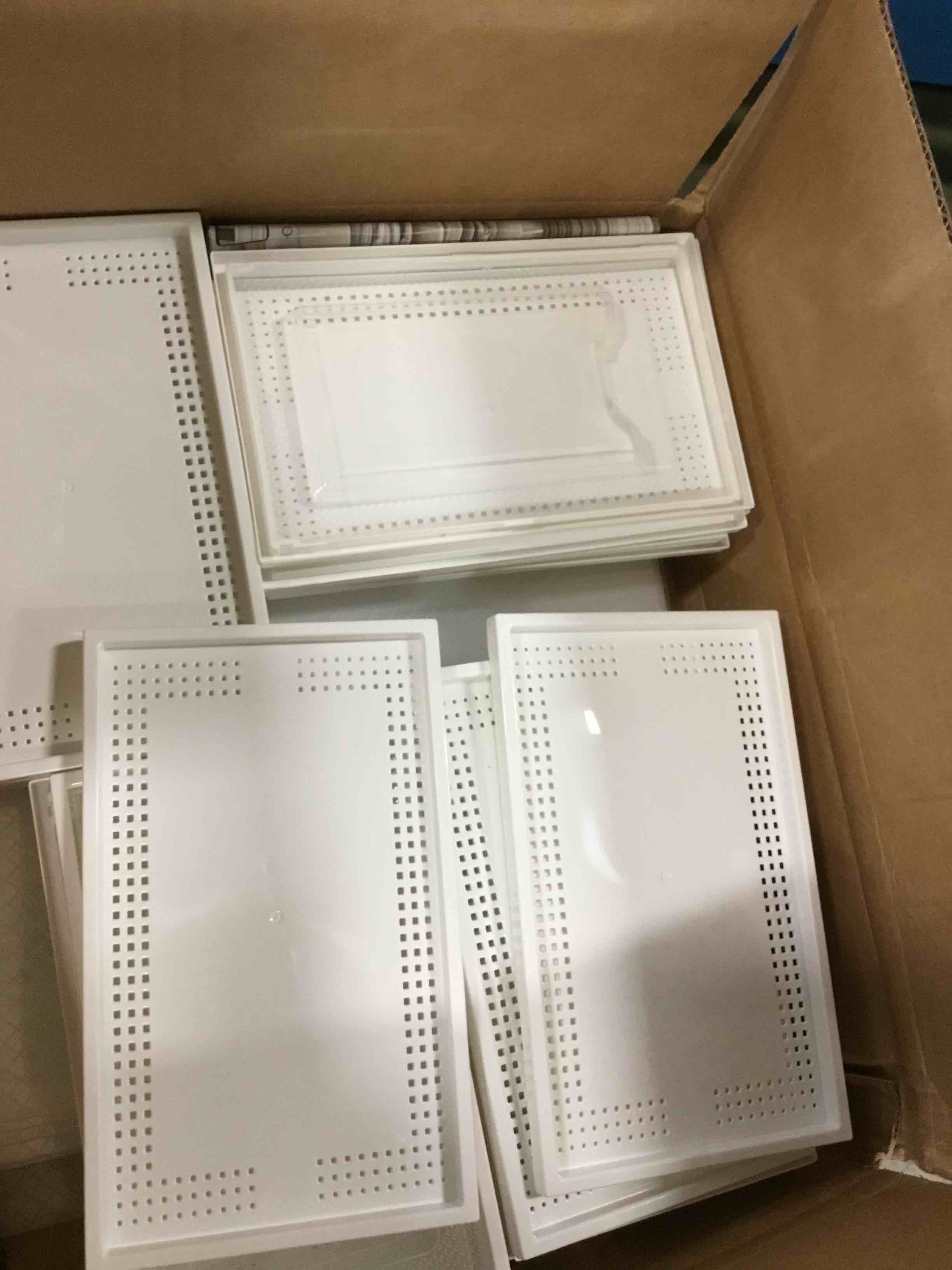 https://s3.amazonaws.com/lotting-images-prod/bidfta/TEA2259748_1746191924039.jpeg