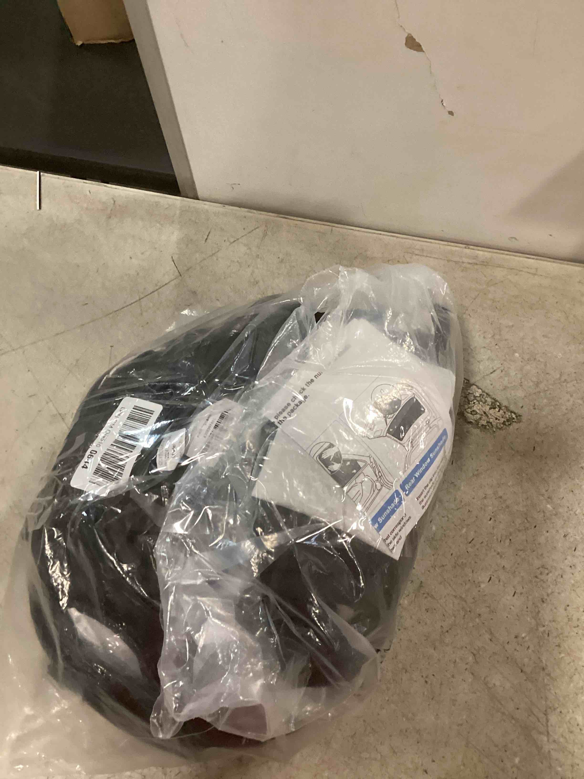 https://s3.amazonaws.com/lotting-images-prod/bidfta/TEA2260170_1744288428639.jpeg