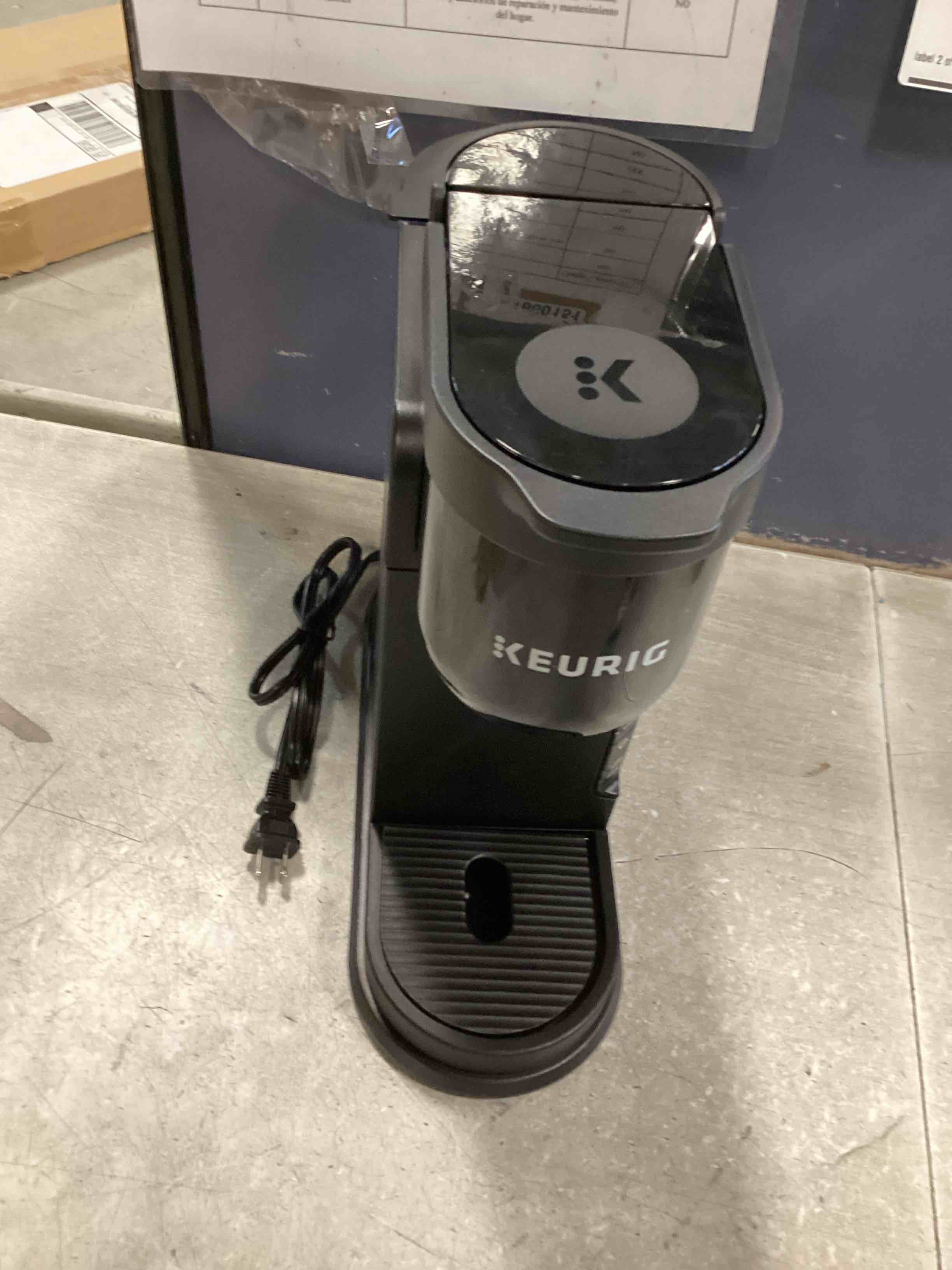 https://s3.amazonaws.com/lotting-images-prod/bidfta/TEA2261409_1745413930559.jpeg