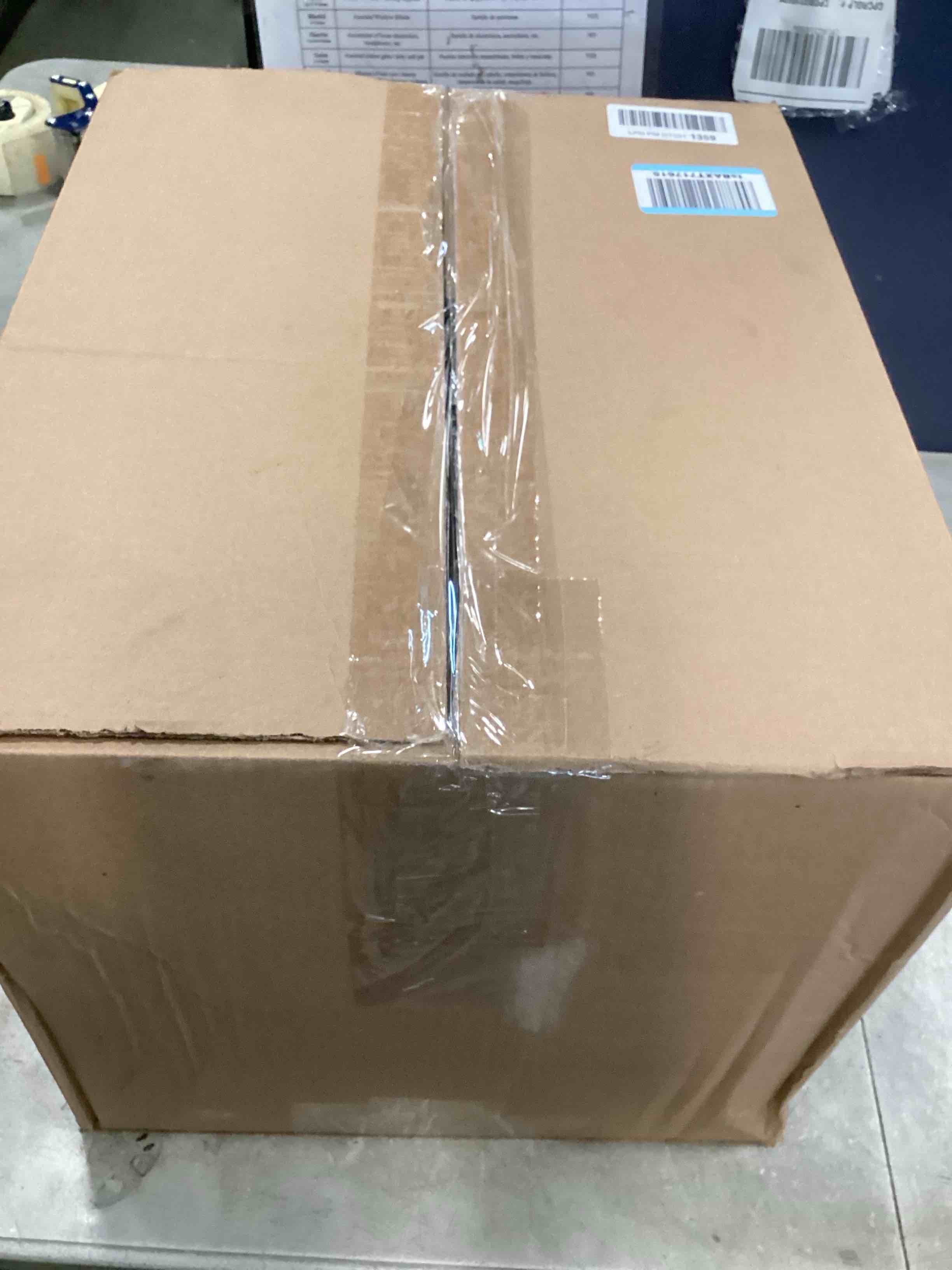 https://s3.amazonaws.com/lotting-images-prod/bidfta/TEA2261595_1745433443032.jpeg