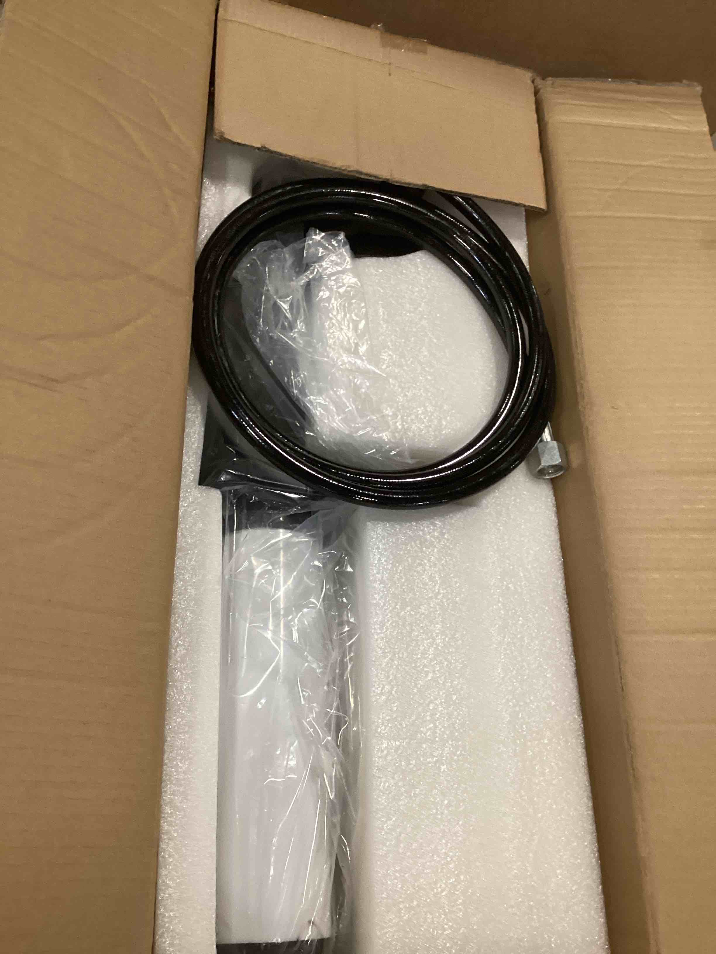 https://s3.amazonaws.com/lotting-images-prod/bidfta/TEA2261717_1745506857012.jpeg