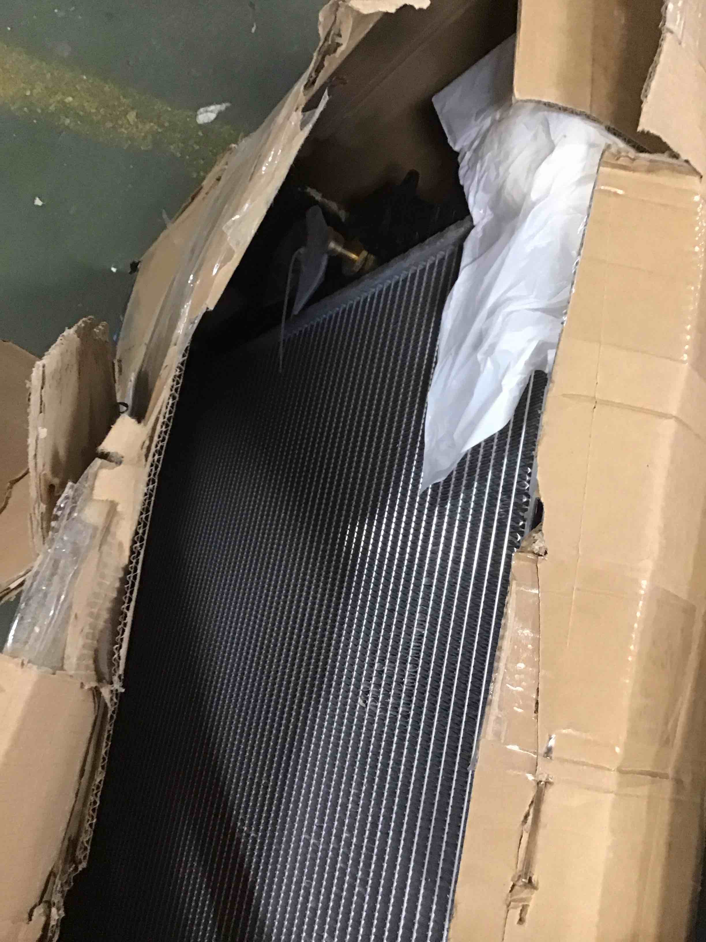 https://s3.amazonaws.com/lotting-images-prod/bidfta/TEA2263269_1744203556626.jpeg