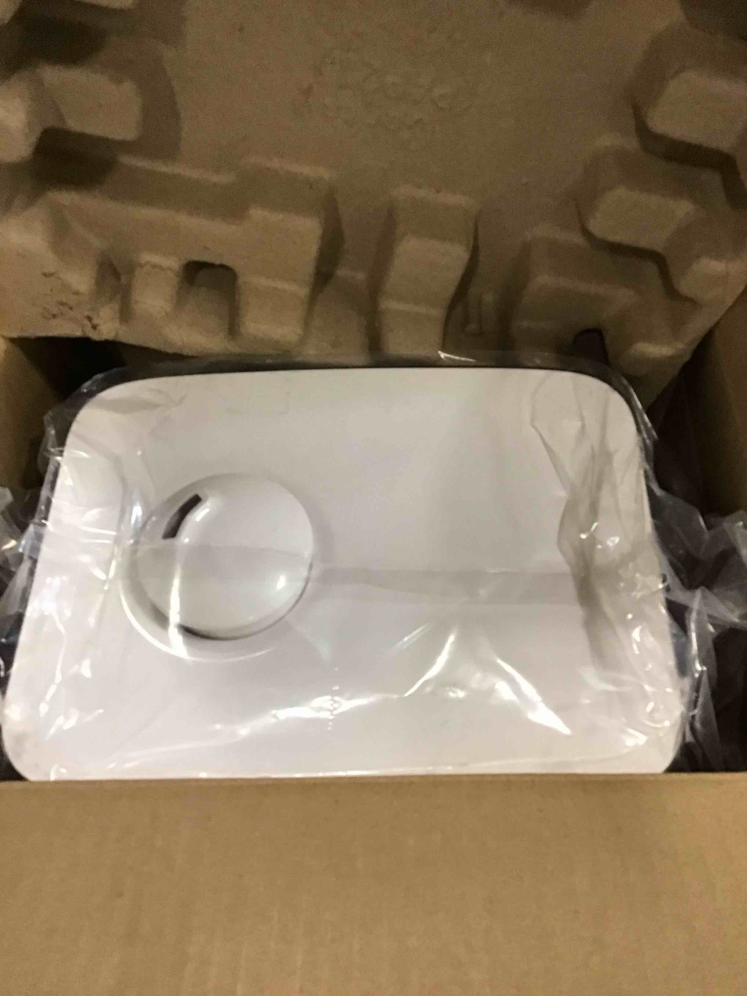 https://s3.amazonaws.com/lotting-images-prod/bidfta/TEA2263641_1744314590182.jpeg