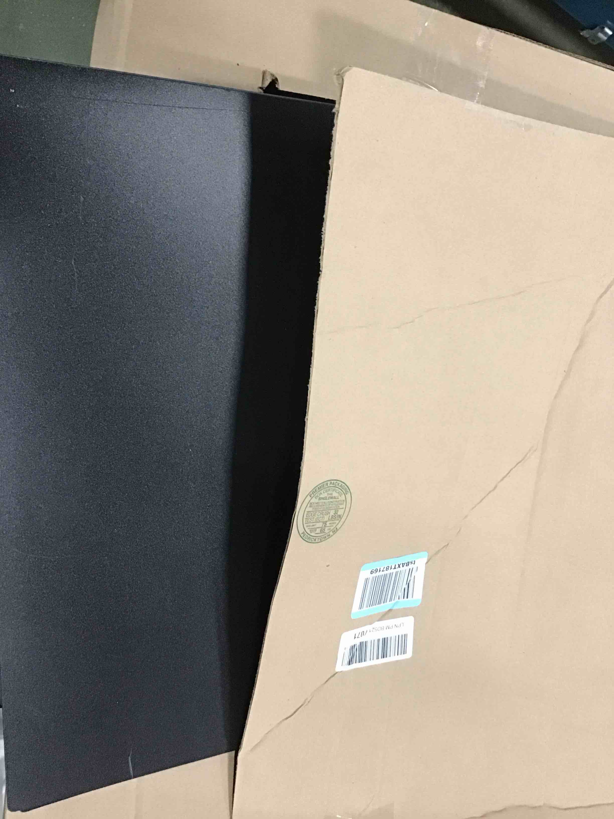 https://s3.amazonaws.com/lotting-images-prod/bidfta/TEA2263762_1744729292926.jpeg