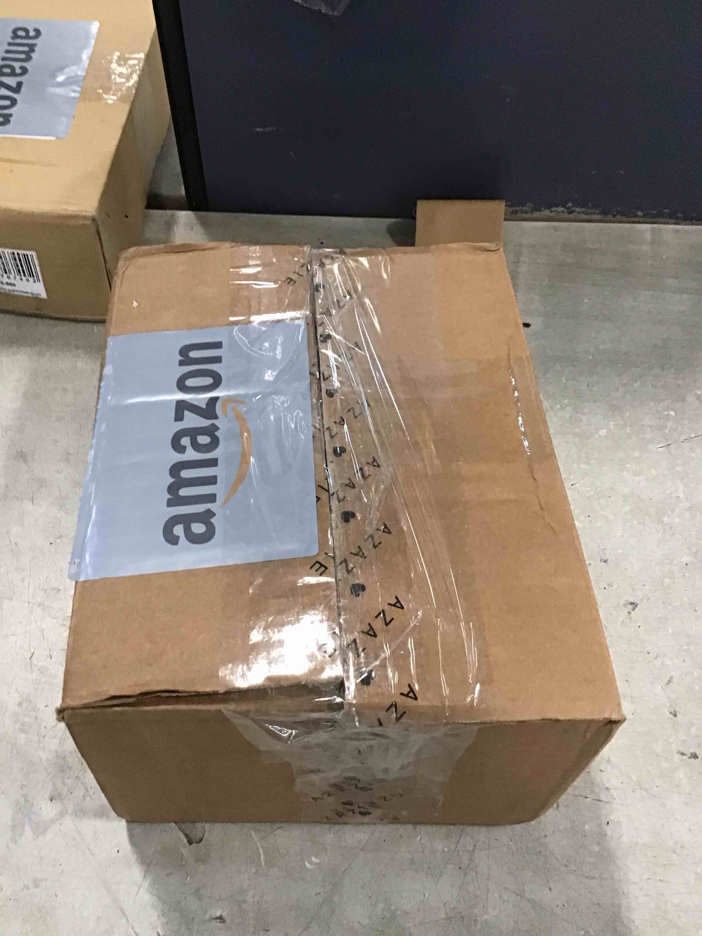 https://s3.amazonaws.com/lotting-images-prod/bidfta/TEA2264199_1744898217888.jpeg